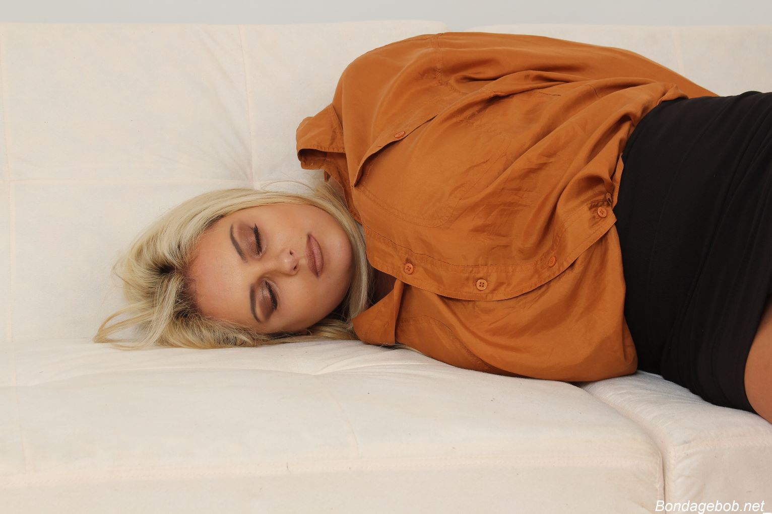 Tied Sexy Beauties 163-1