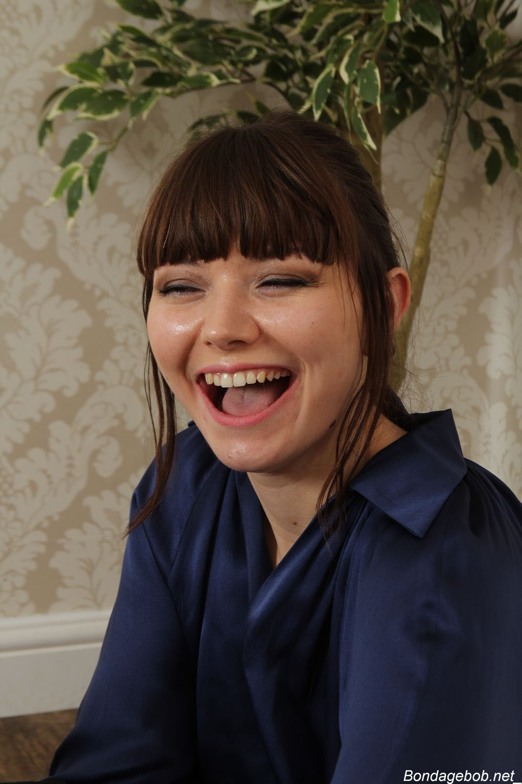 Tied Sexy Beauties 164-2