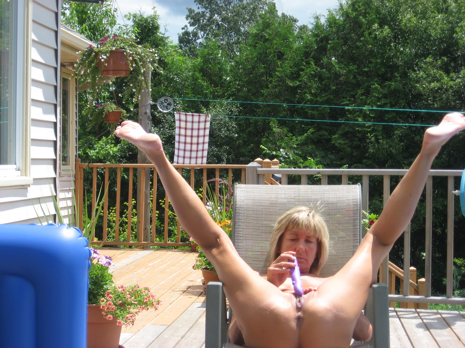 Hot blonde gilf with shaved pussy