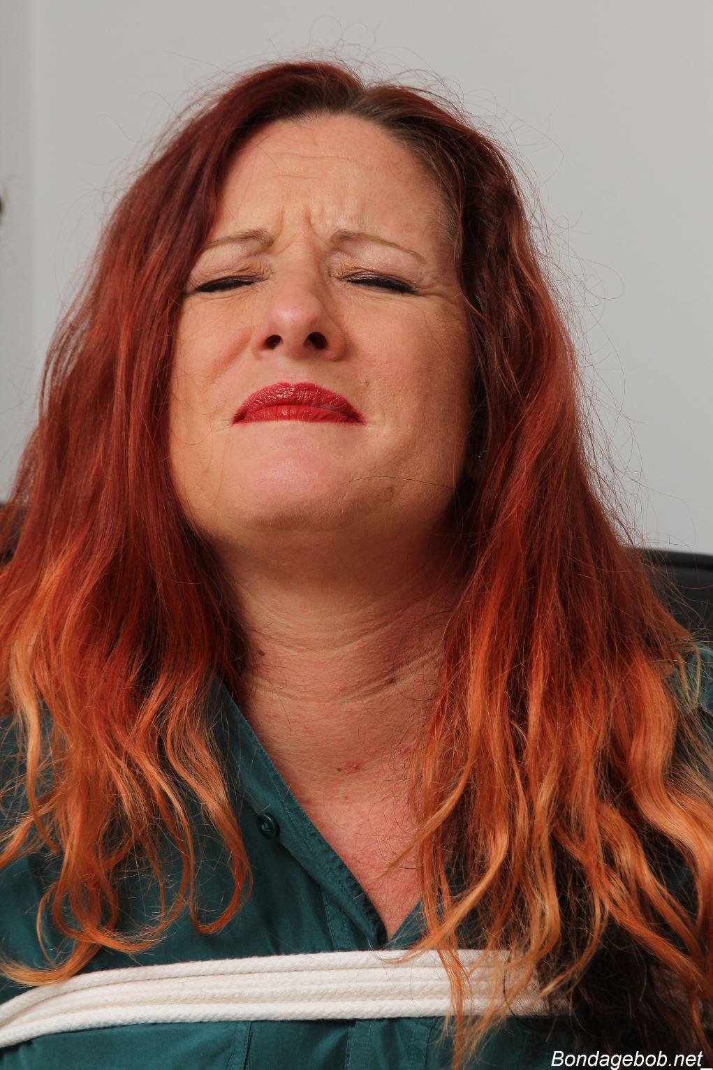 Tied Sexy Beauties 167-1