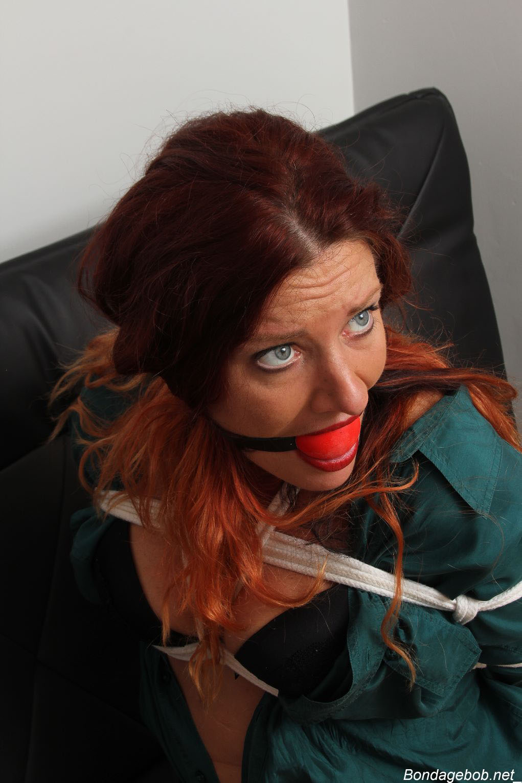 Tied Sexy Beauties 167-3