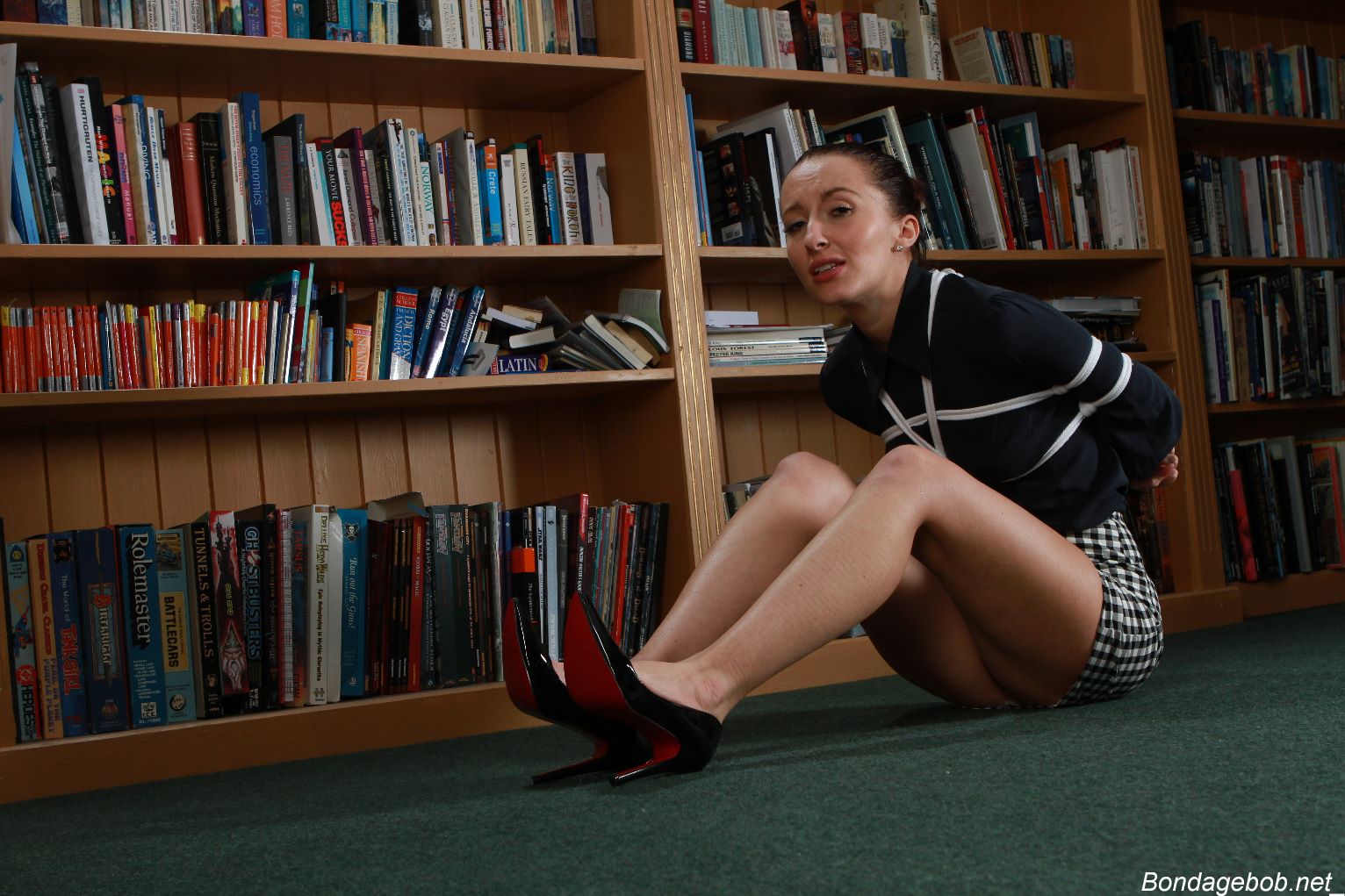 Tied Sexy Beauties 171-1