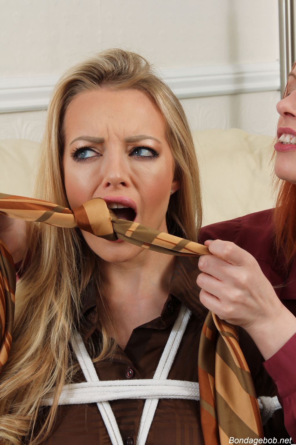 Tied Sexy Beauties 172-1