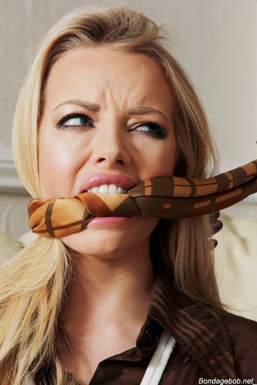 Tied Sexy Beauties 172-1