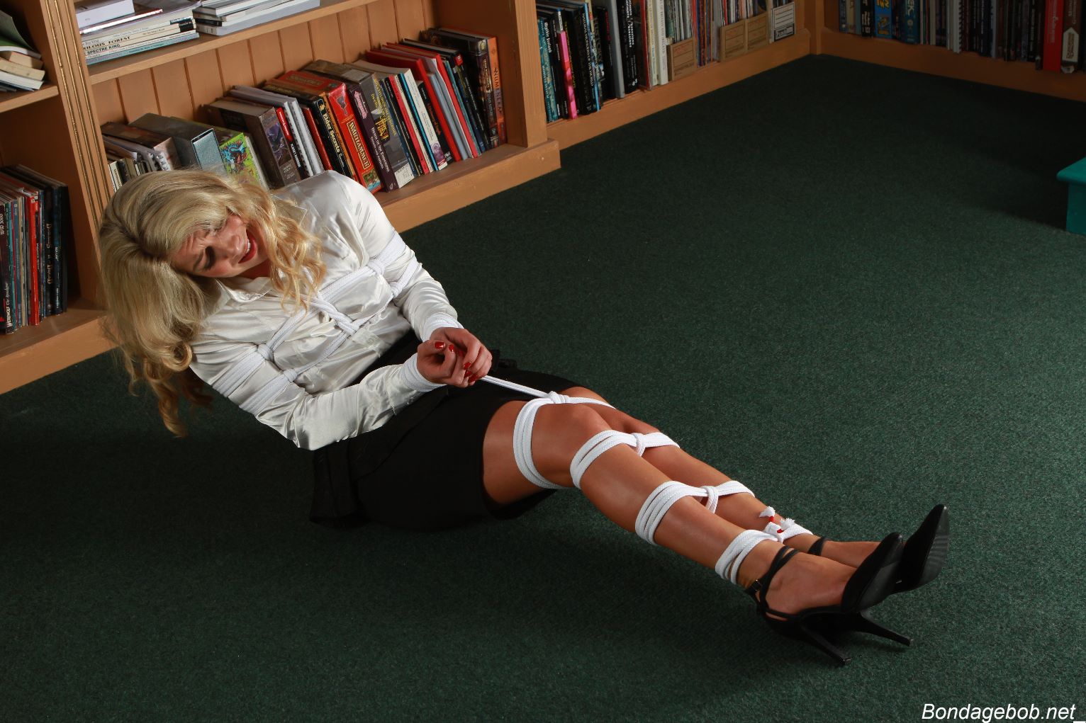 Tied Sexy Beauties 176-1