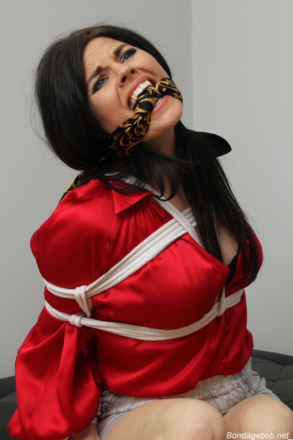 Tied Sexy Beauties 177-2