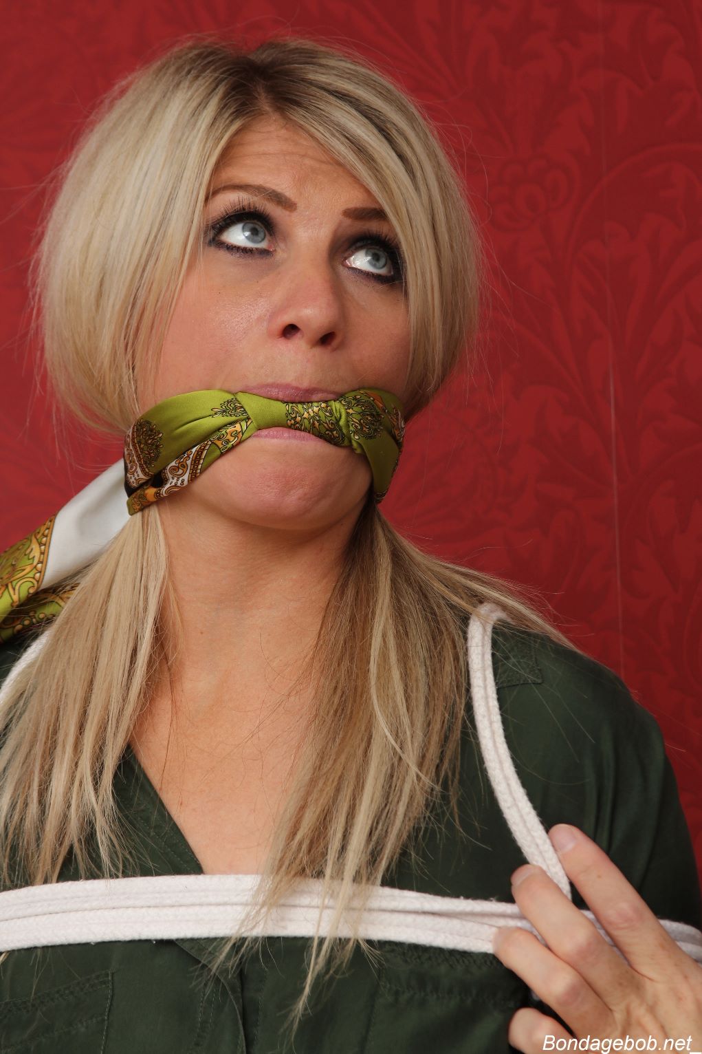 Tied Sexy Beauties 178-1