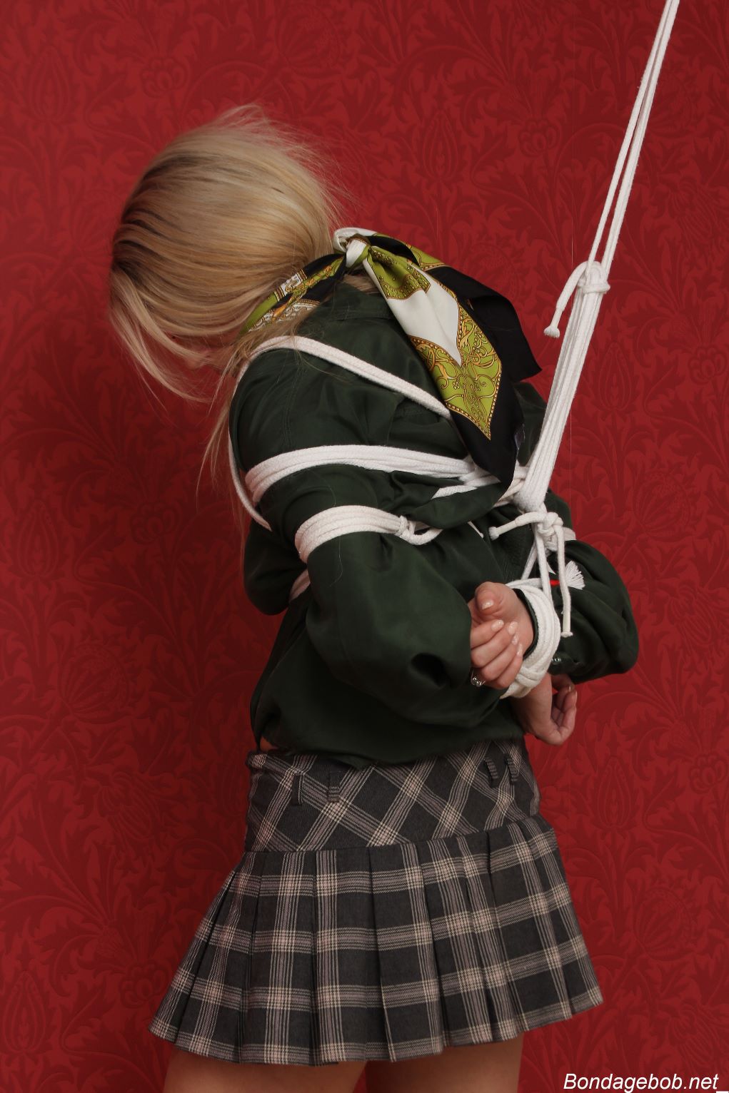 Tied Sexy Beauties 178-2