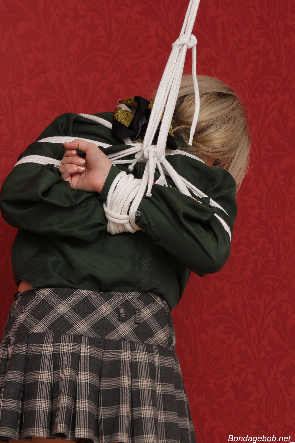 Tied Sexy Beauties 178-2