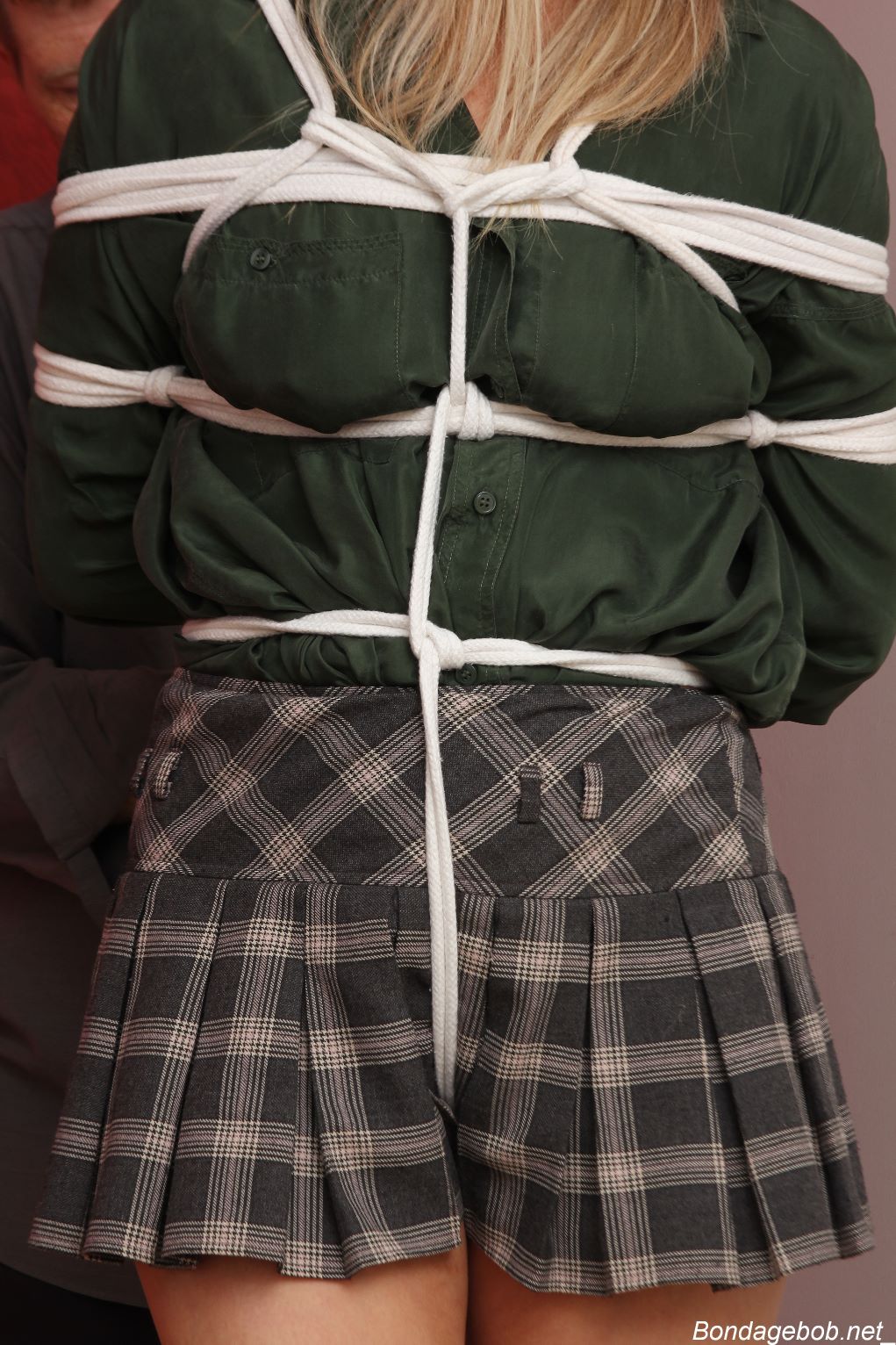 Tied Sexy Beauties 178-2