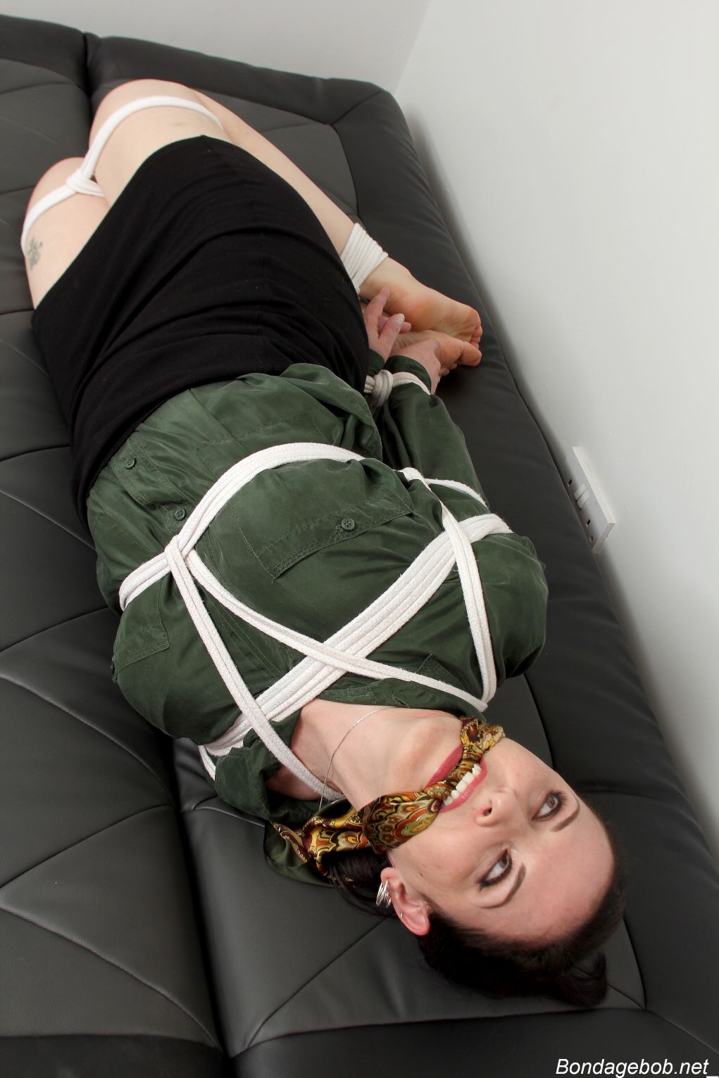 Tied Sexy Beauties 181-2