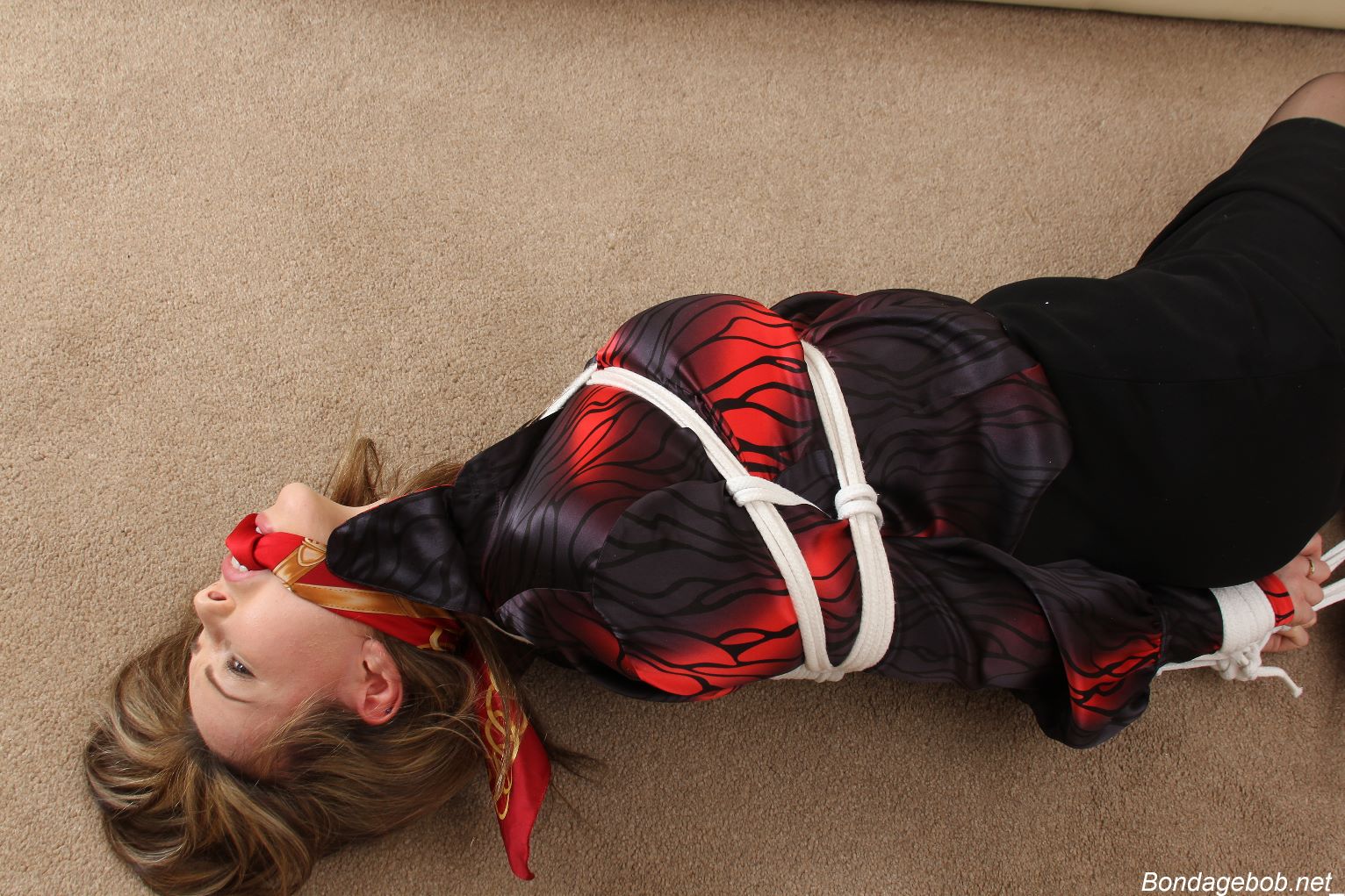 Tied Sexy Beauties 187-3