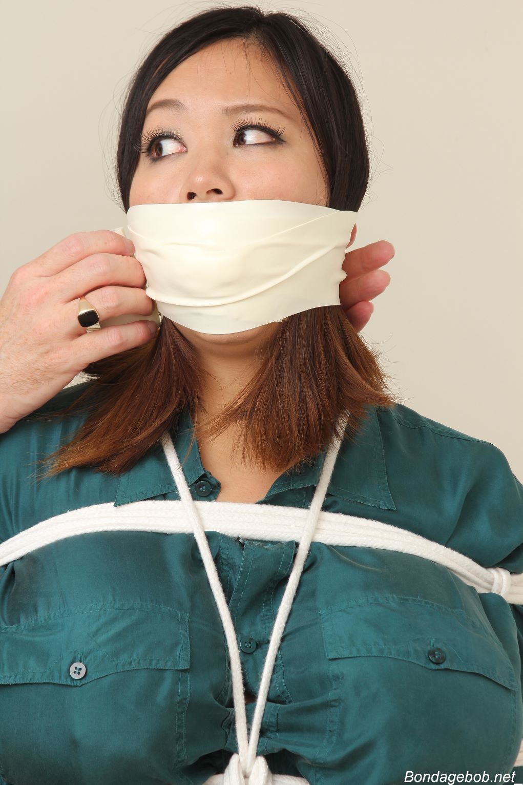 Tied Sexy Beauties 190-2