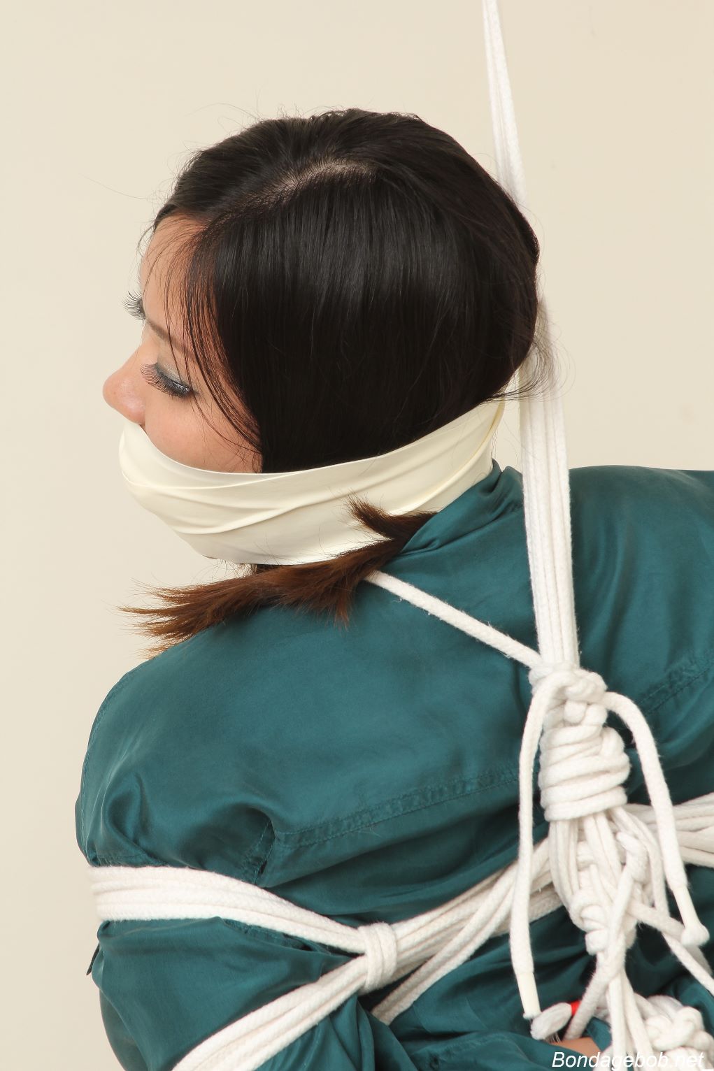 Tied Sexy Beauties 190-2