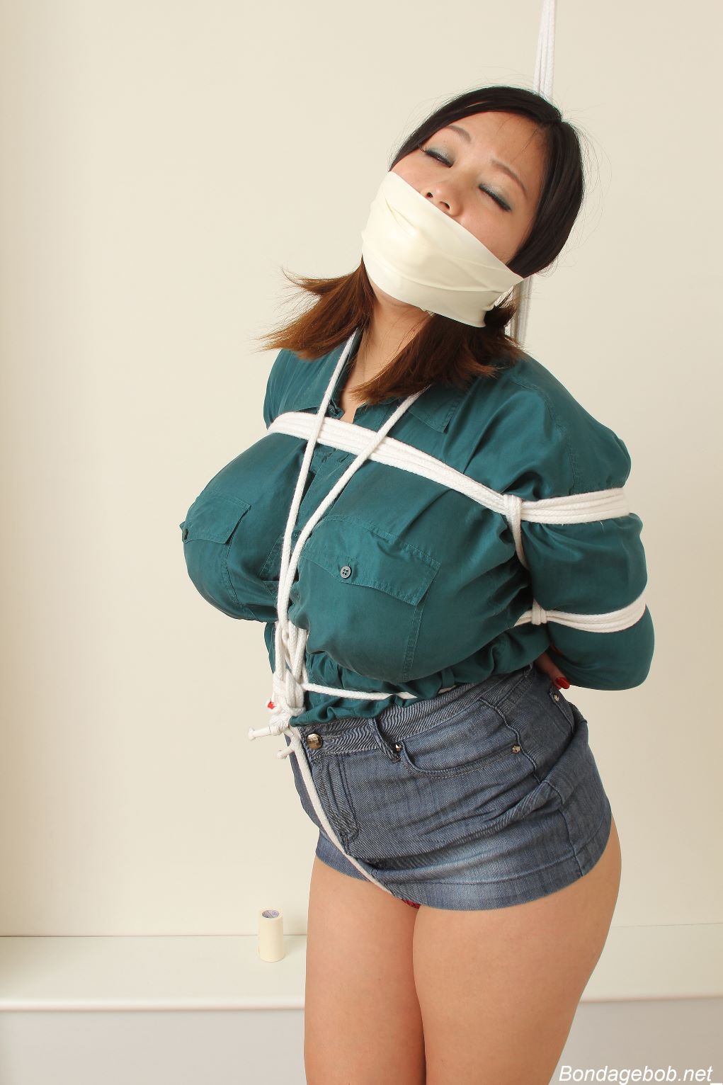 Tied Sexy Beauties 190-3