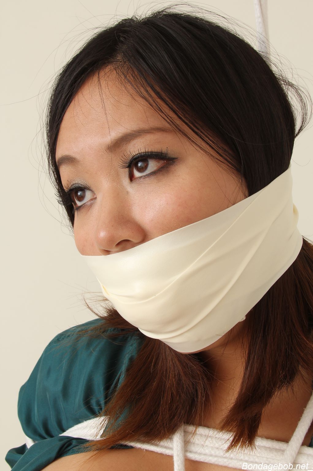 Tied Sexy Beauties 190-3