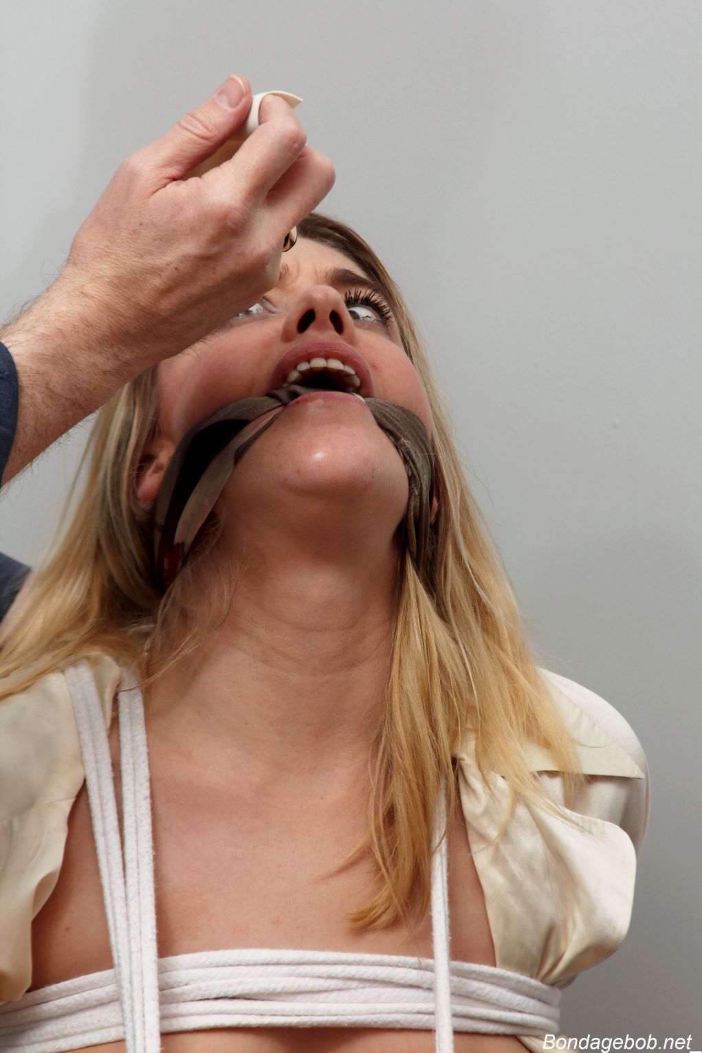 Tied Sexy Beauties 194-3