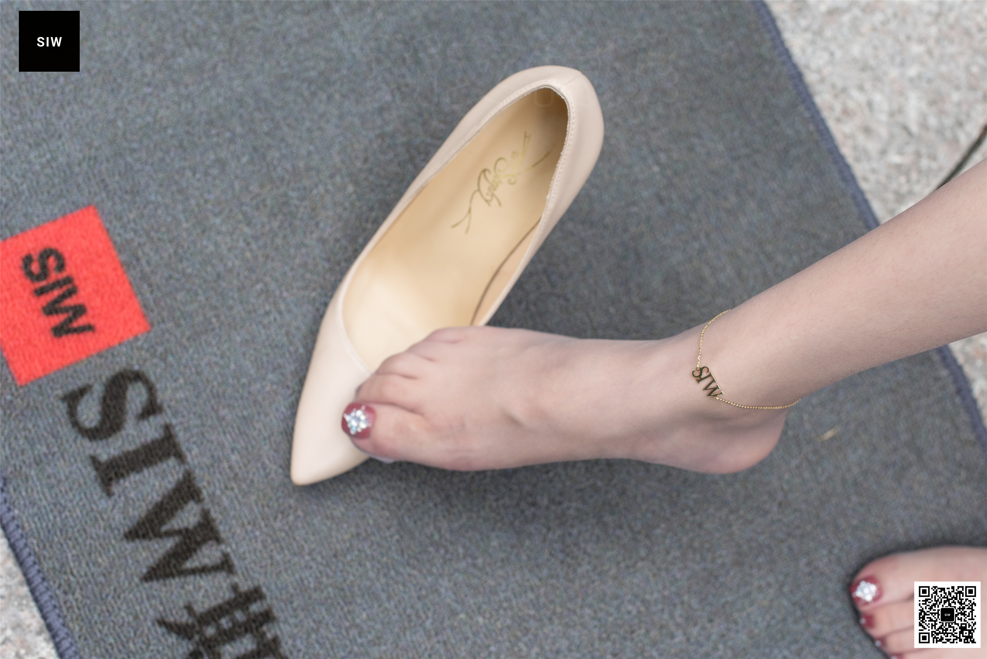 China Beauty Legs and feet 4