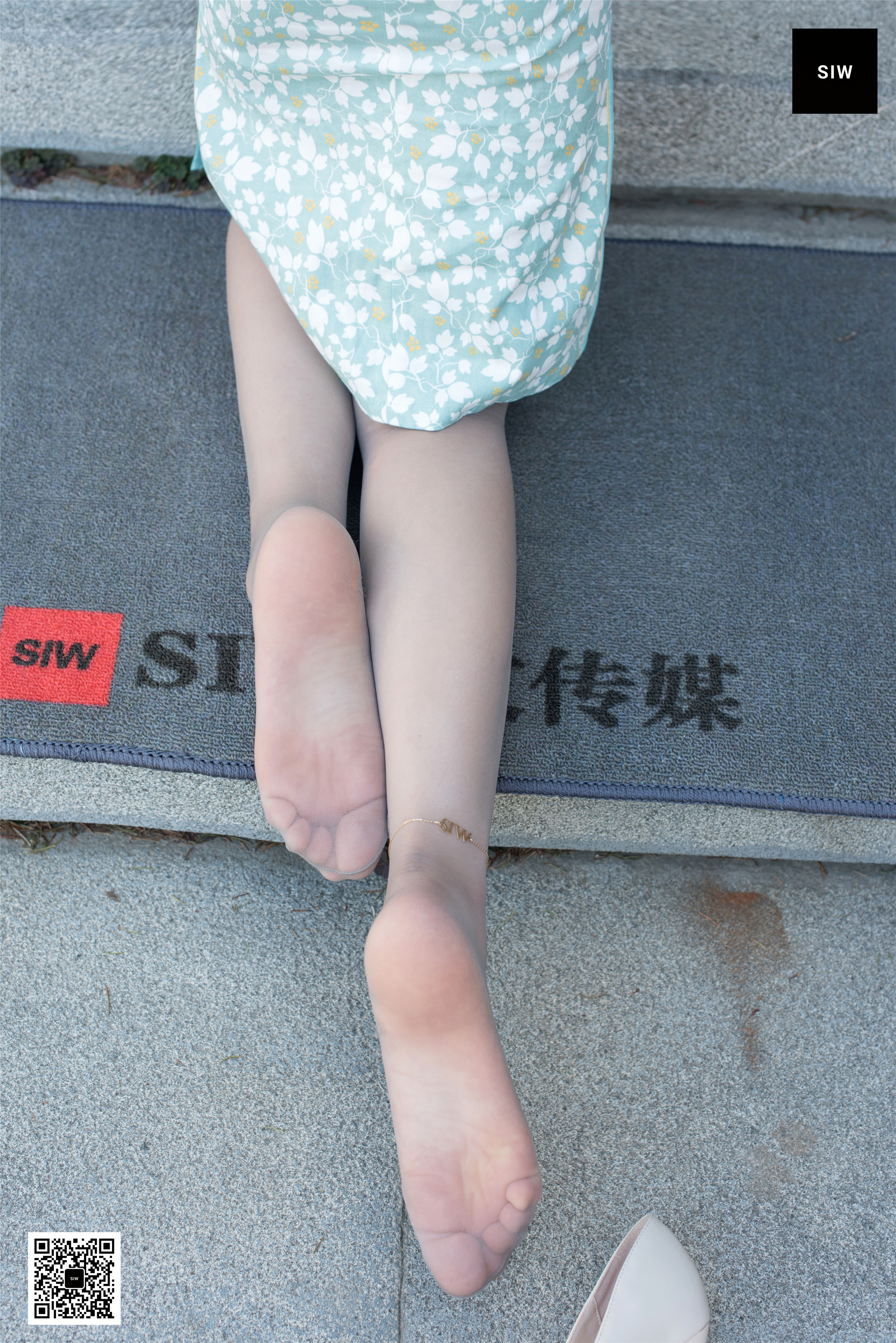 China Beauty Legs and feet 5