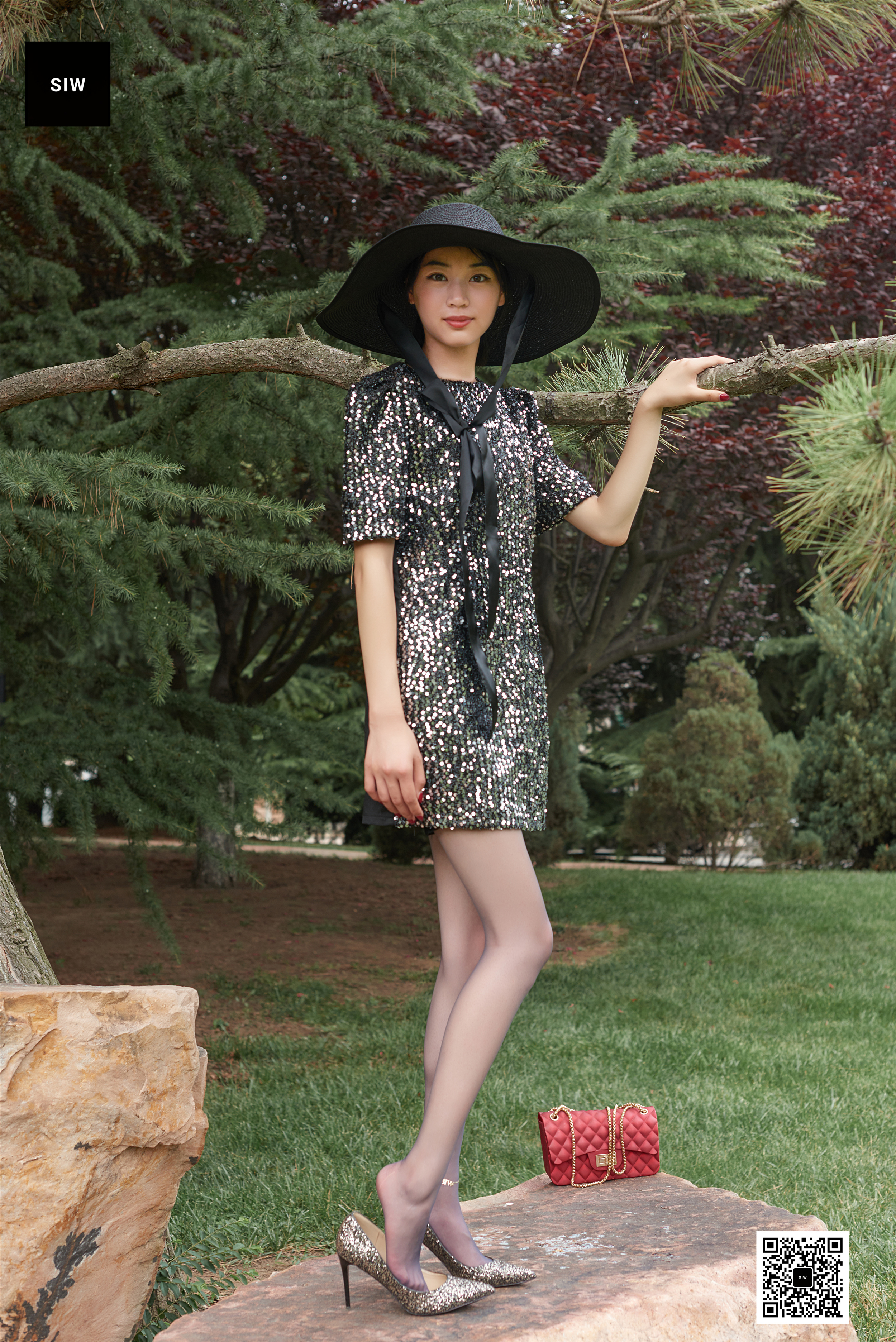 China Beauty Legs and feet 10