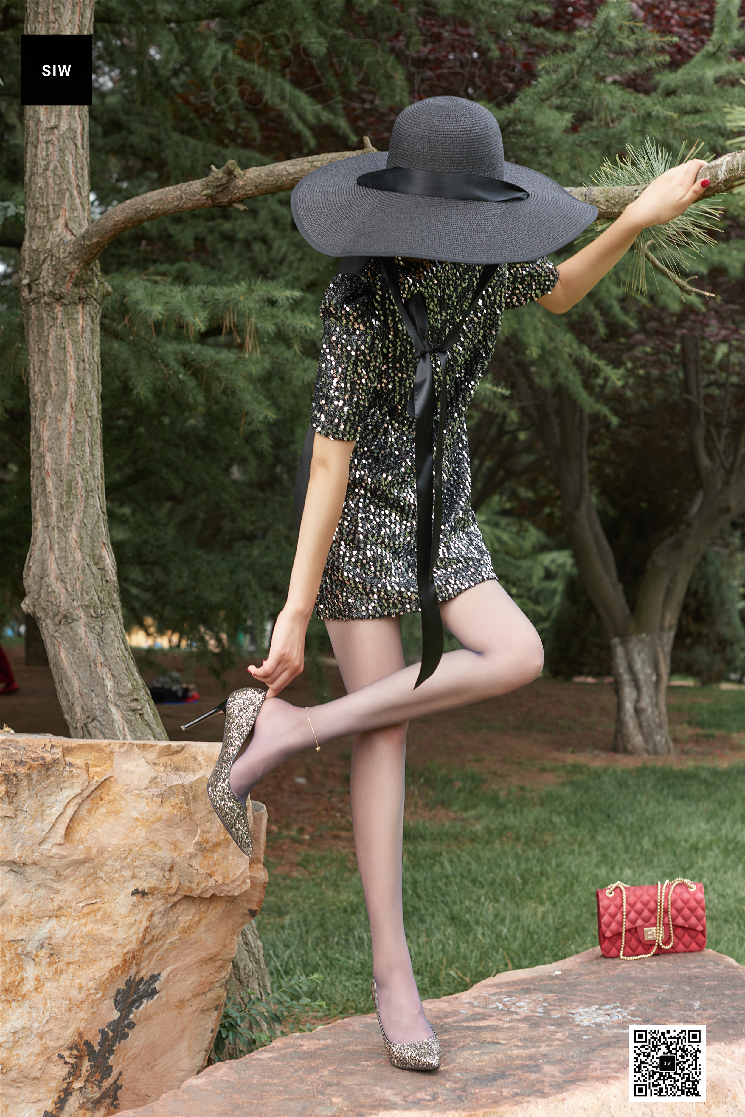 China Beauty Legs and feet 10