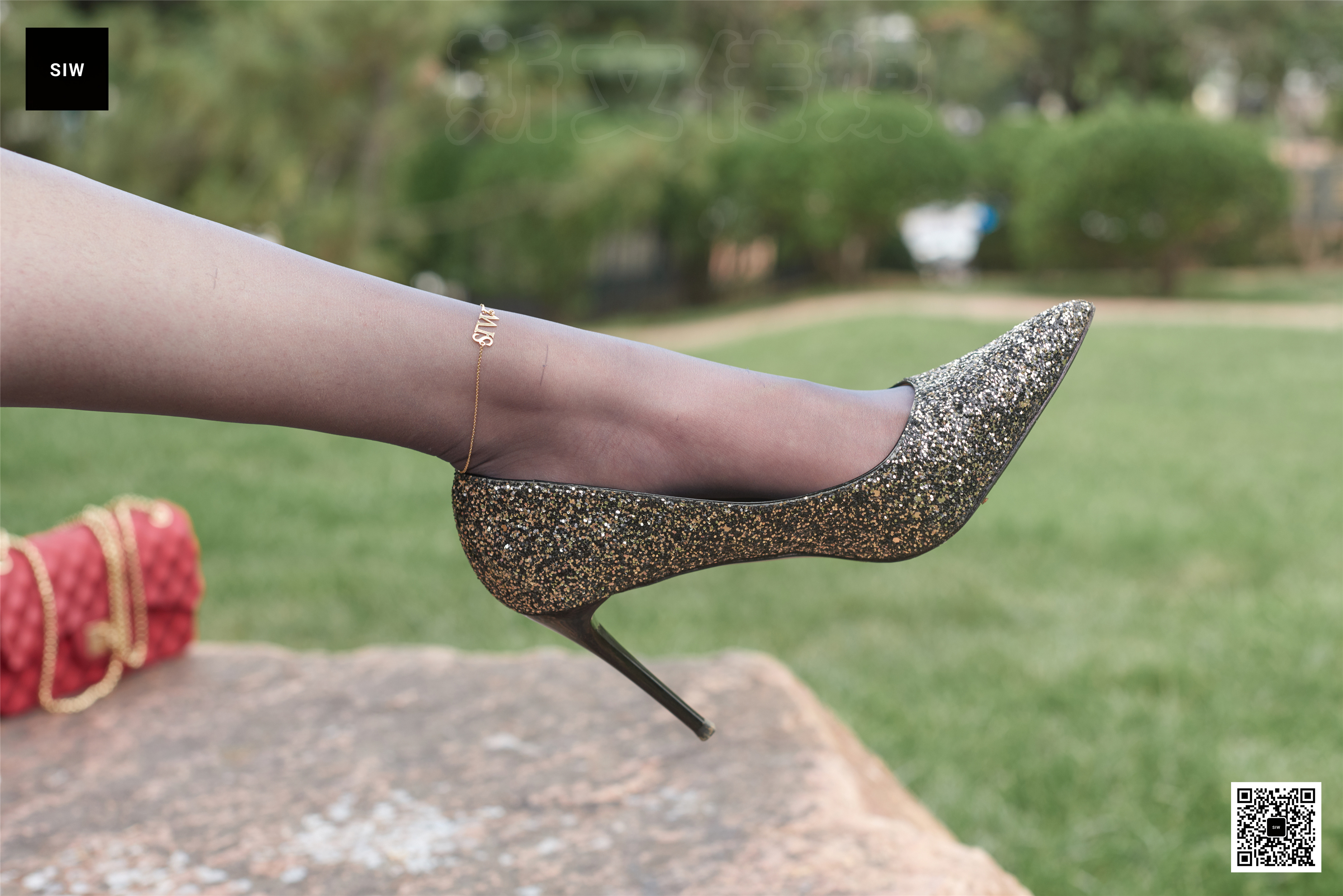 China Beauty Legs and feet 10