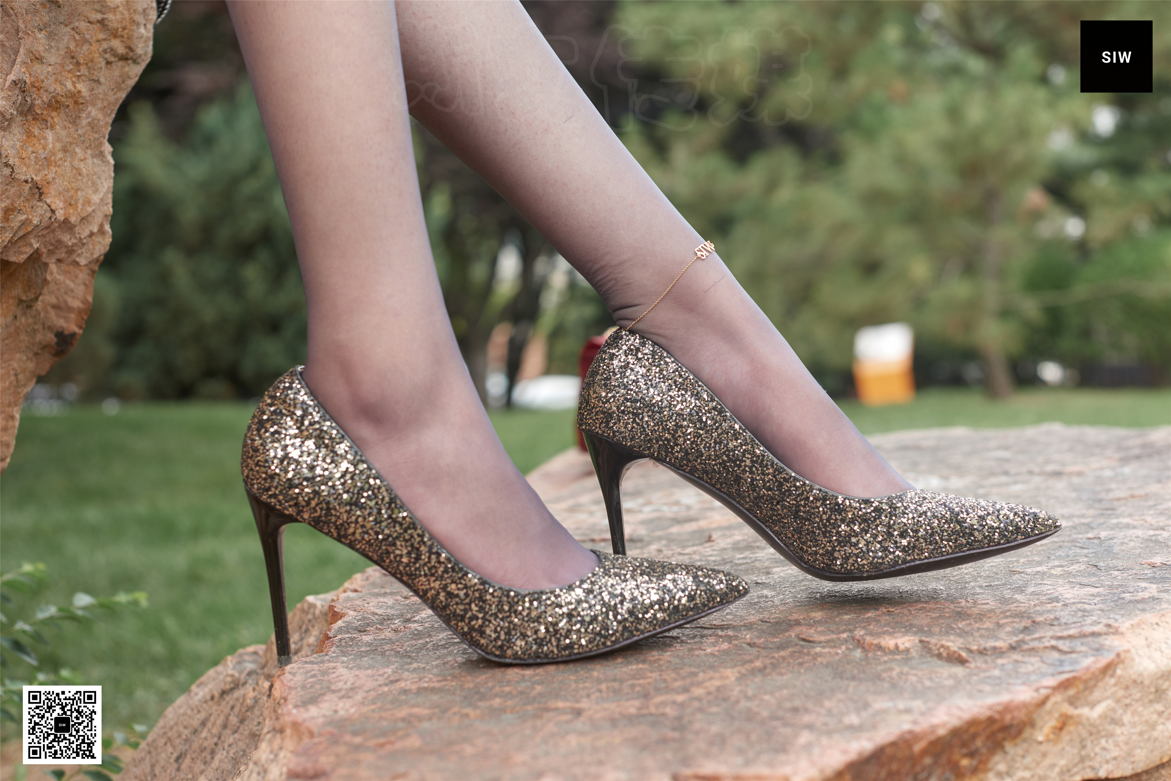 China Beauty Legs and feet 10