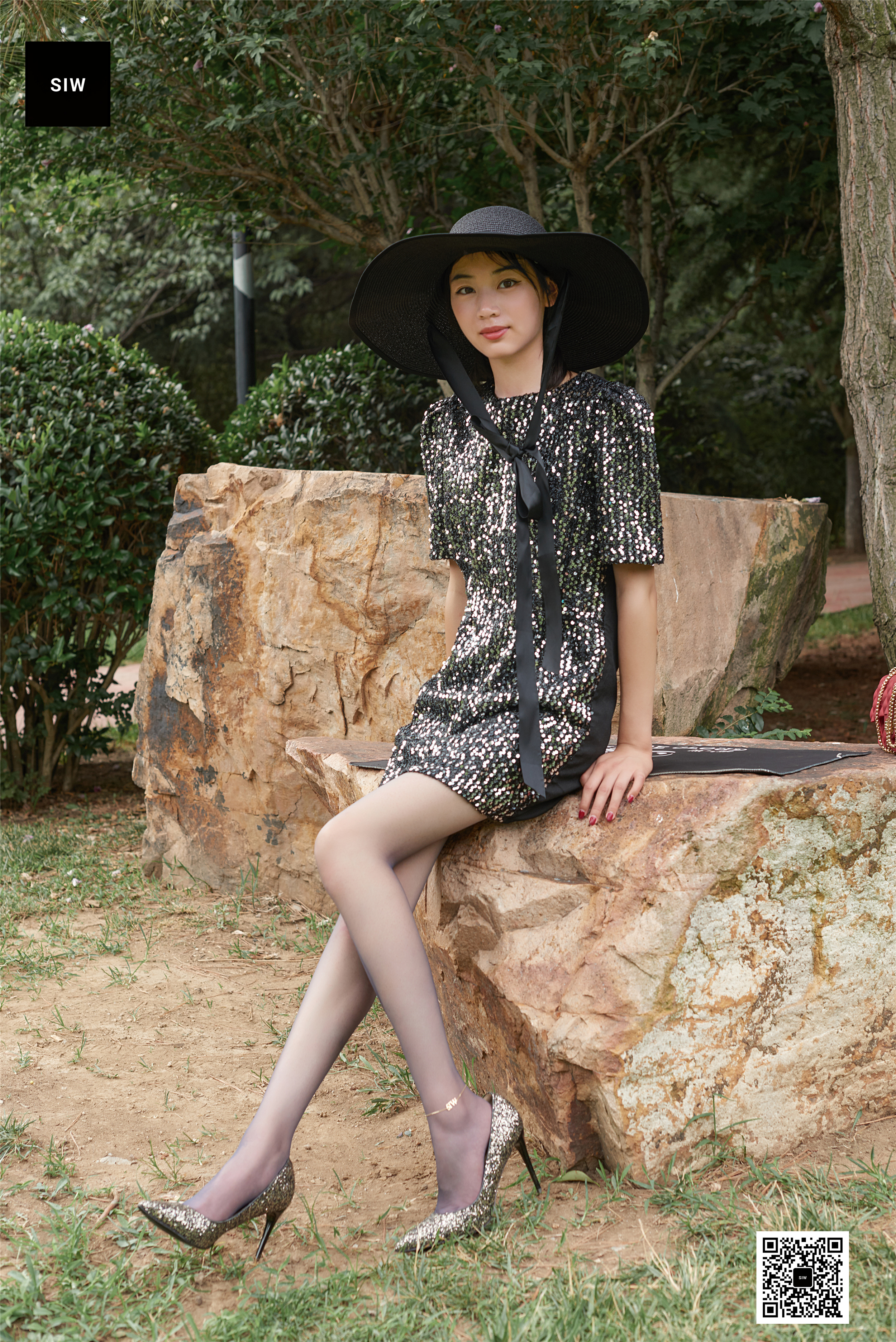 China Beauty Legs and feet 10