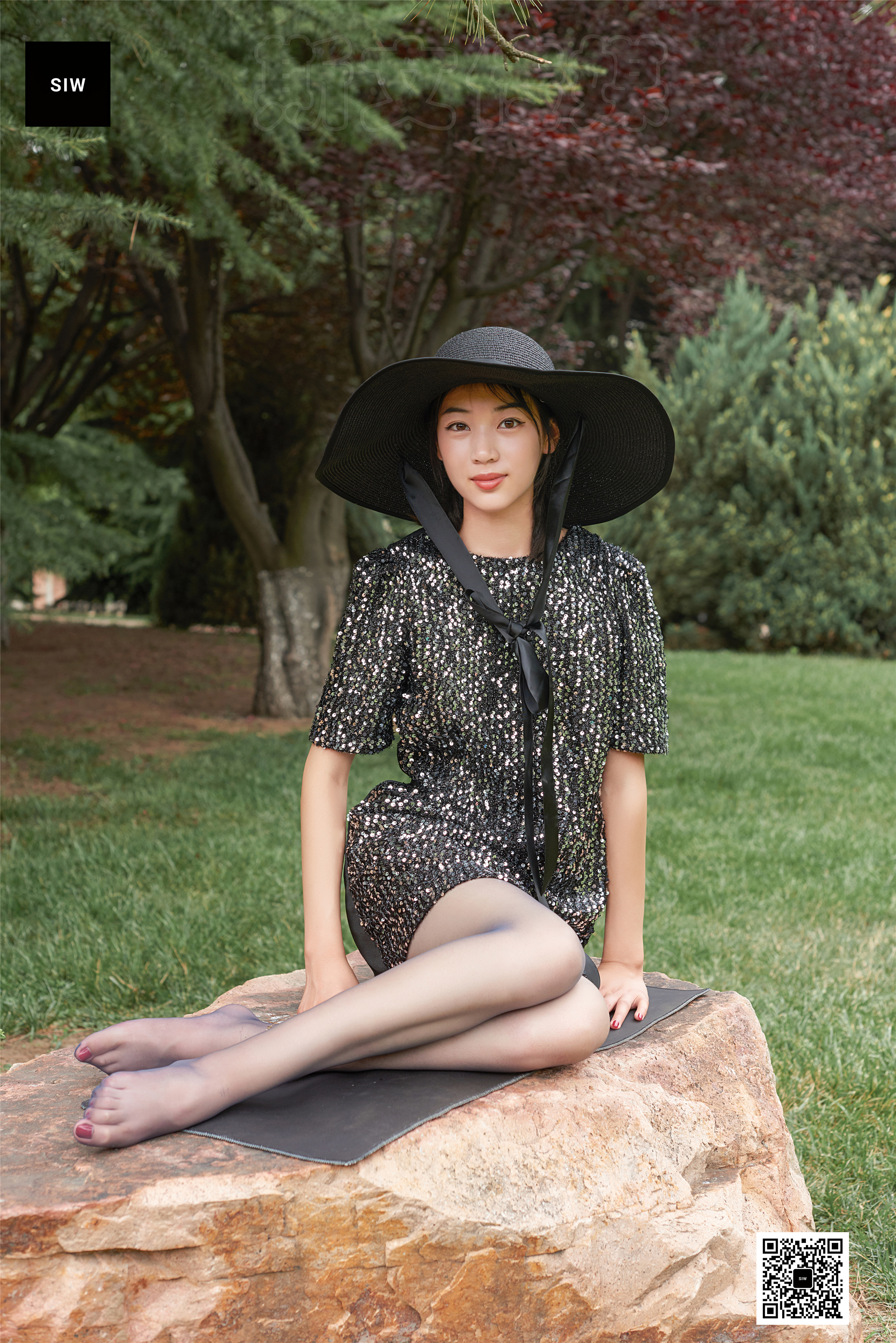 China Beauty Legs and feet 10