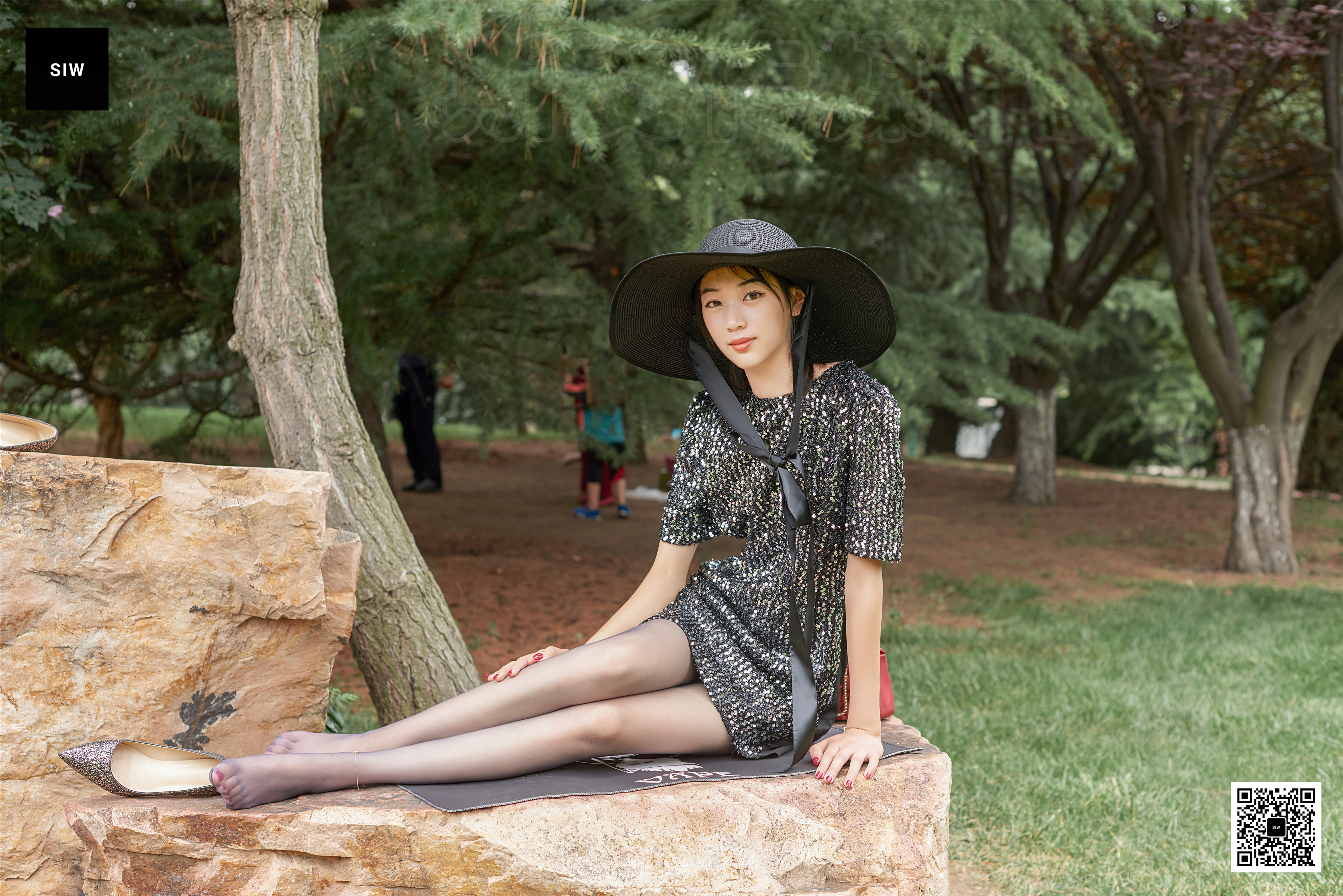 China Beauty Legs and feet 10