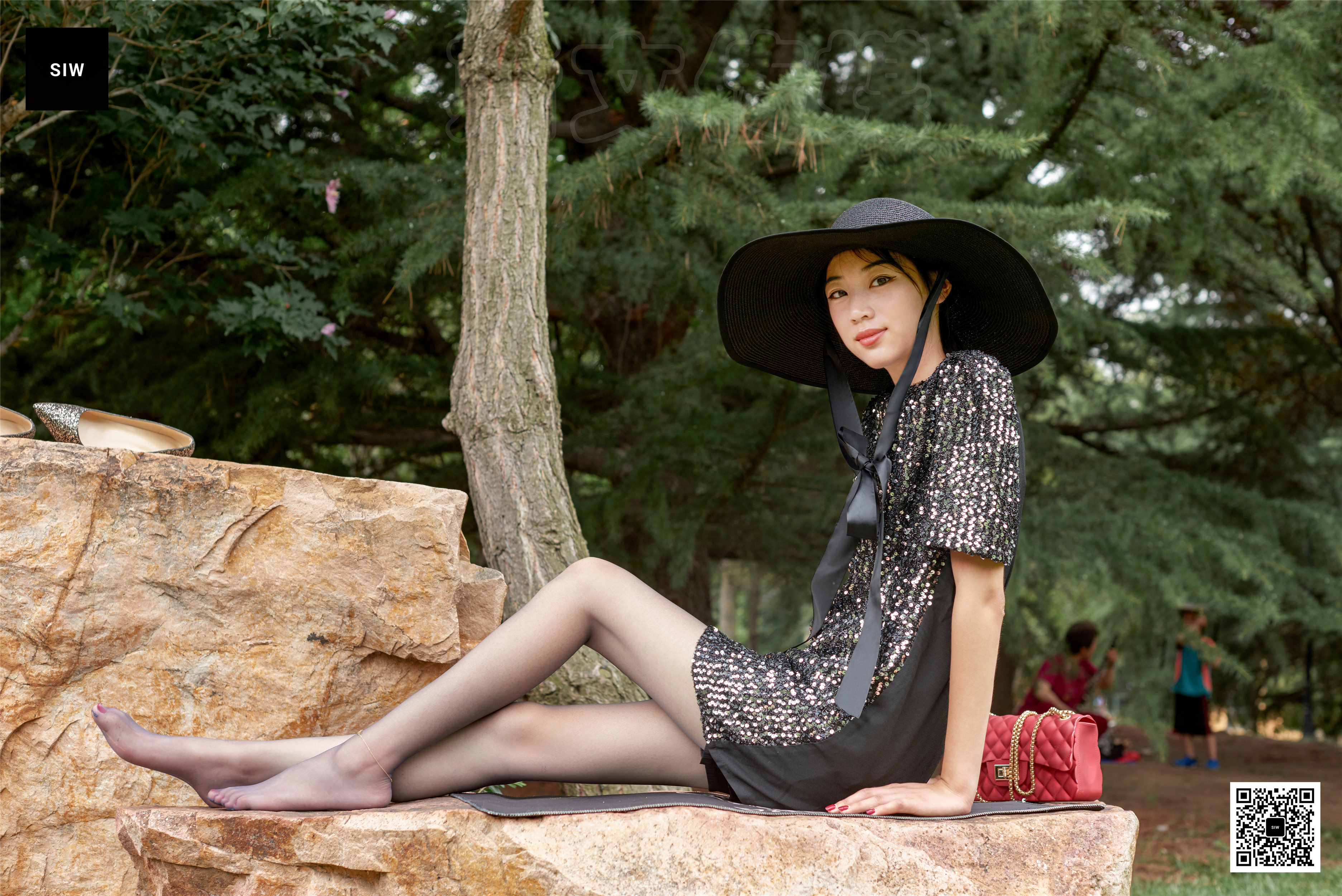 China Beauty Legs and feet 10