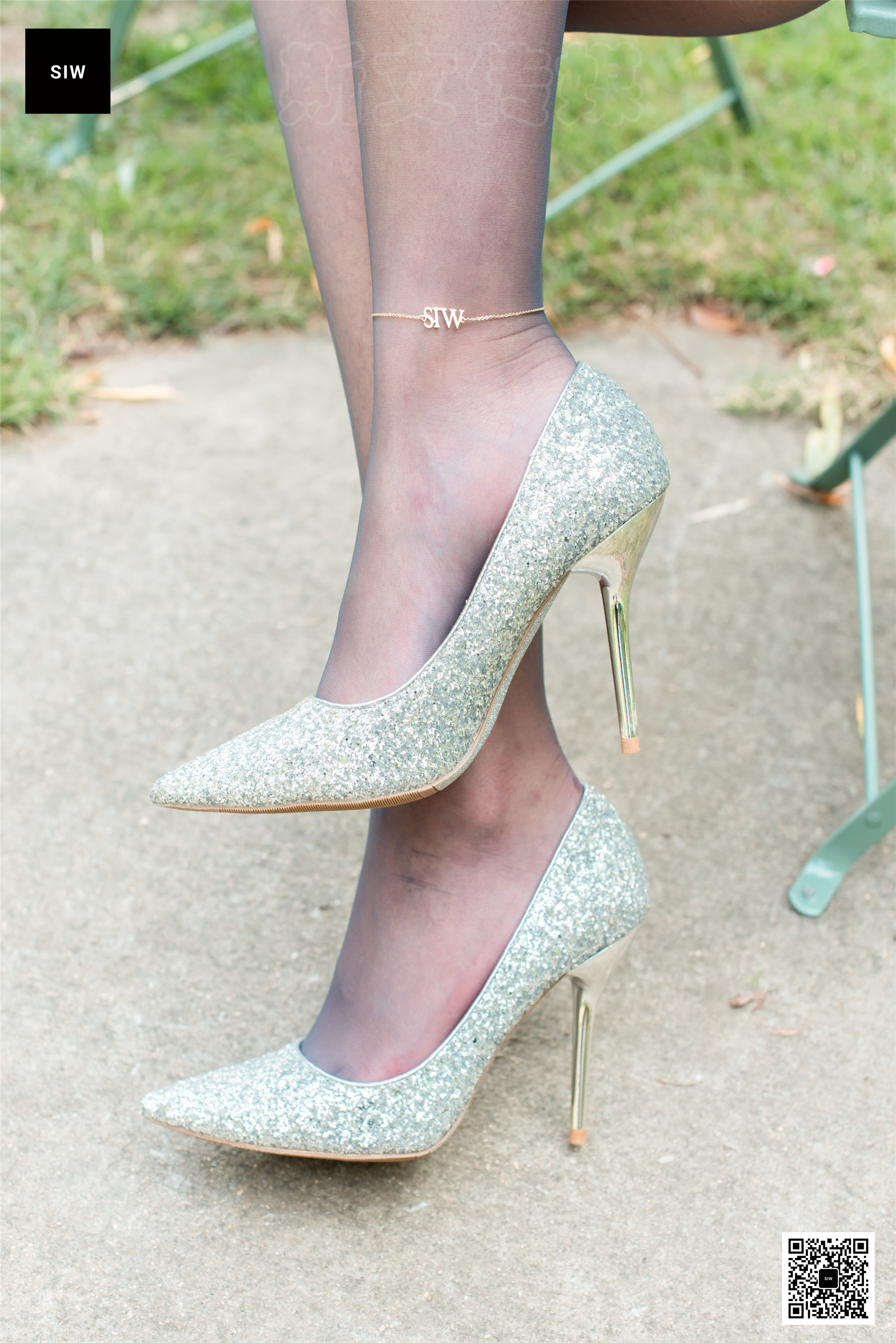 China Beauty Legs and feet 11