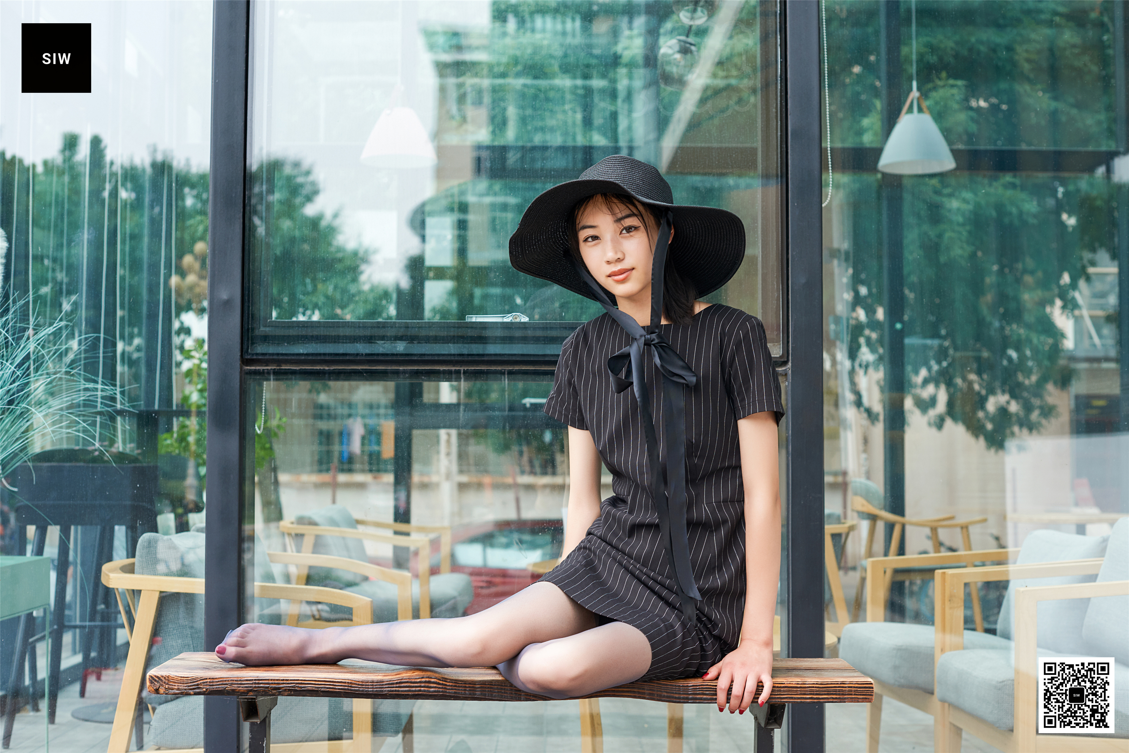 China Beauty Legs and feet 19