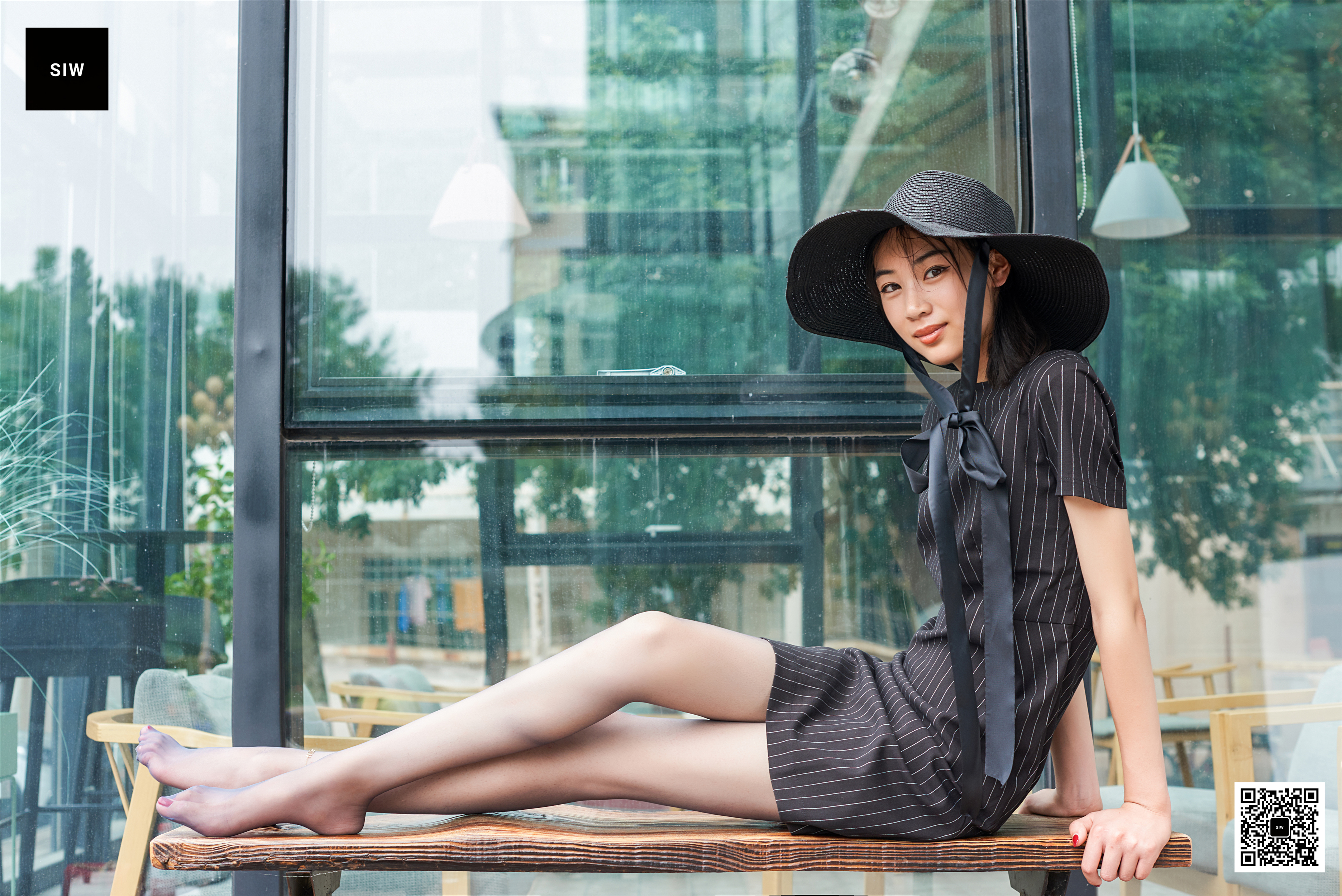 China Beauty Legs and feet 19