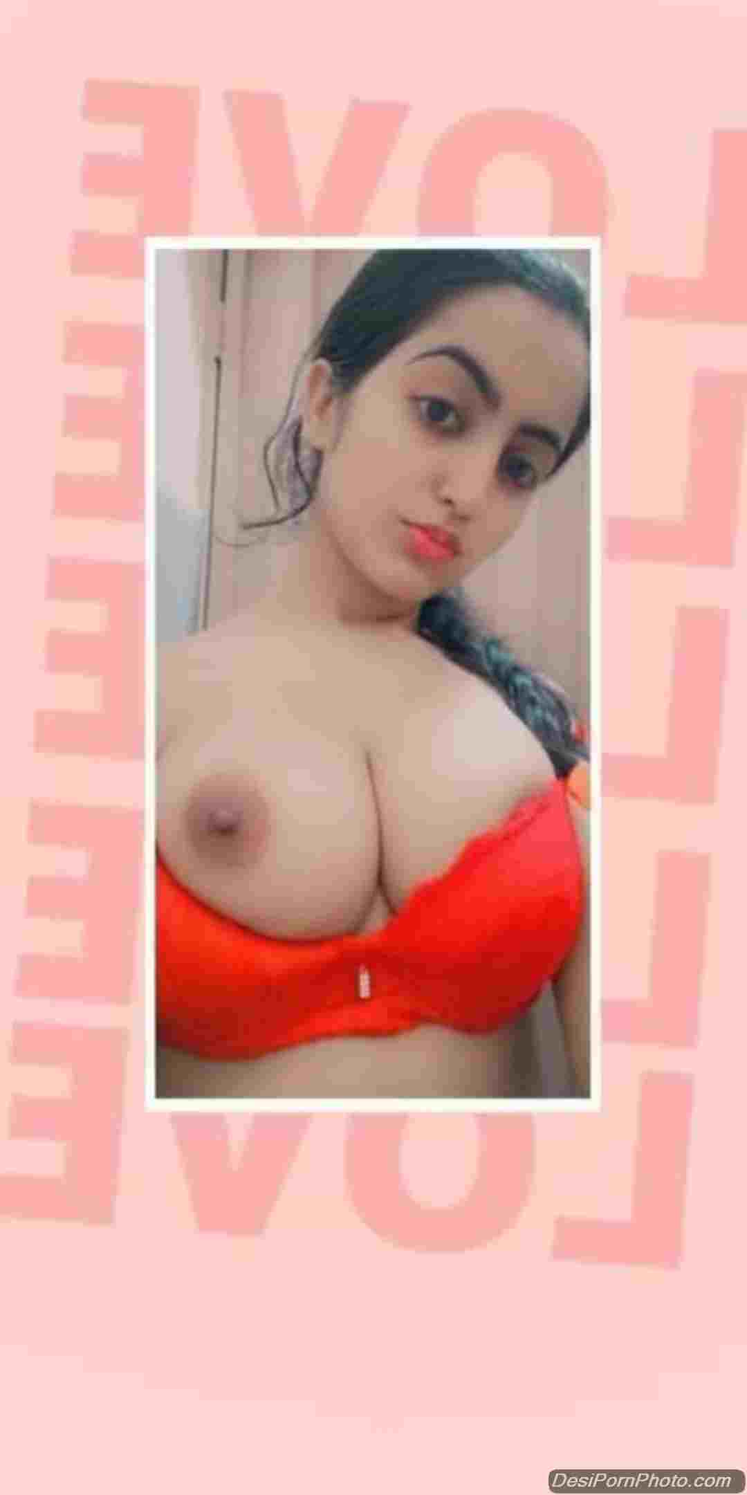 Me upload my nude pics