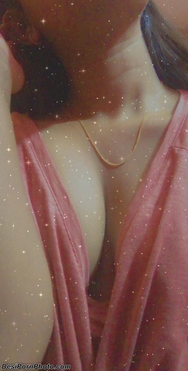 Me upload my nude pics