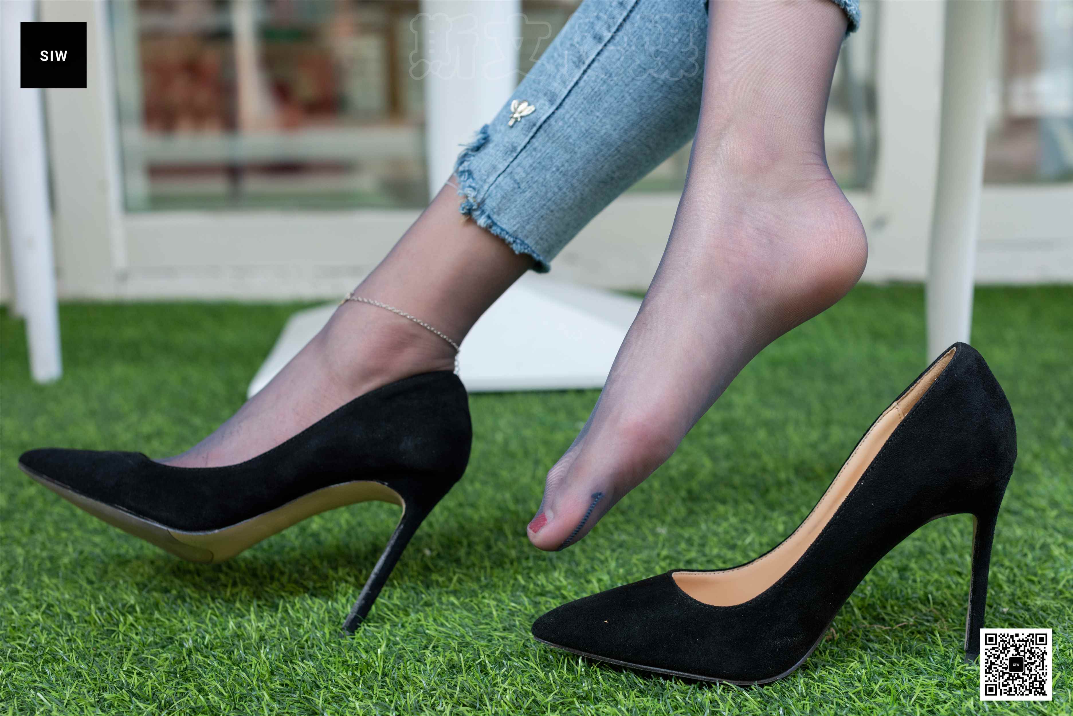 China Beauty Legs and feet 29