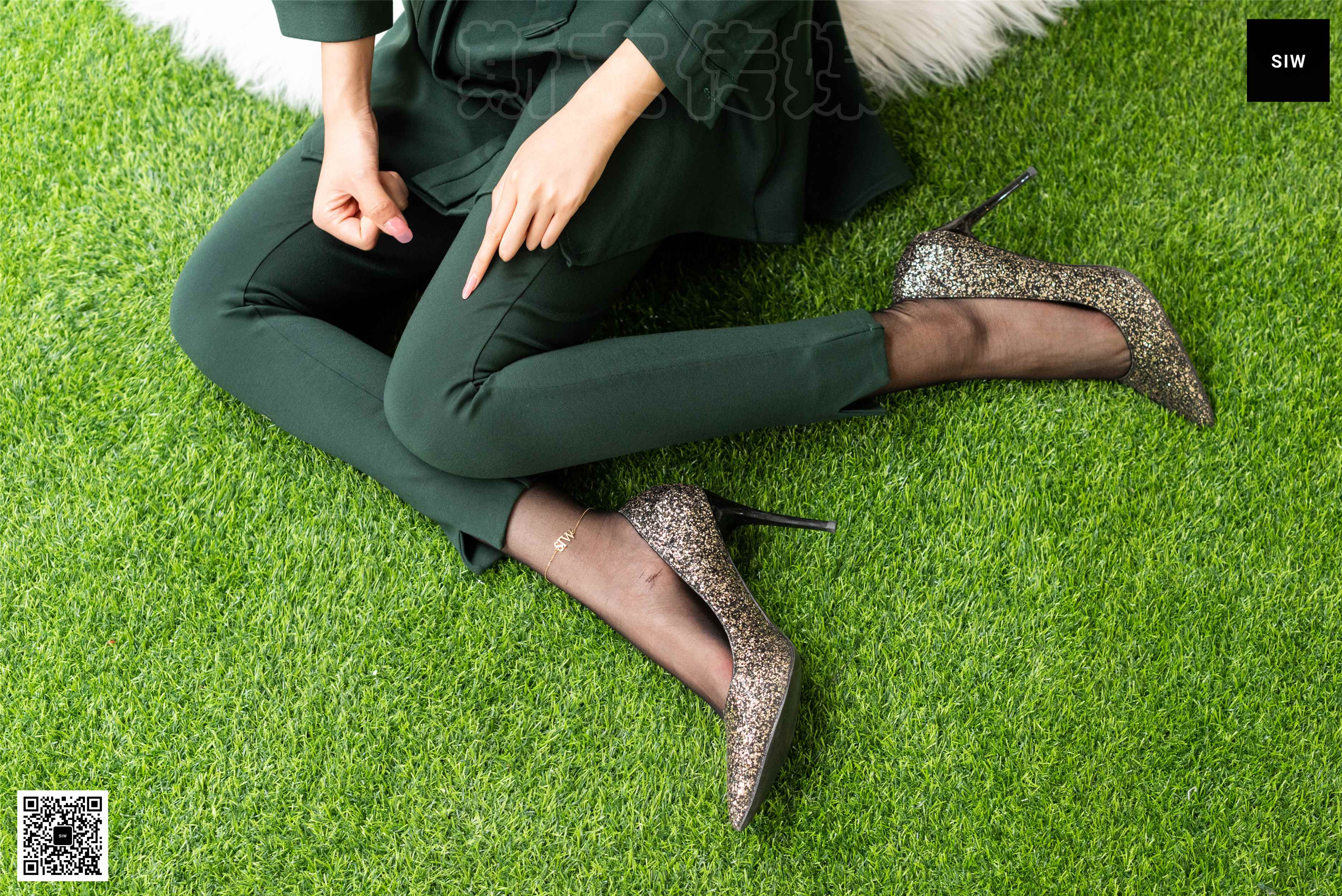 China Beauty Legs and feet 33