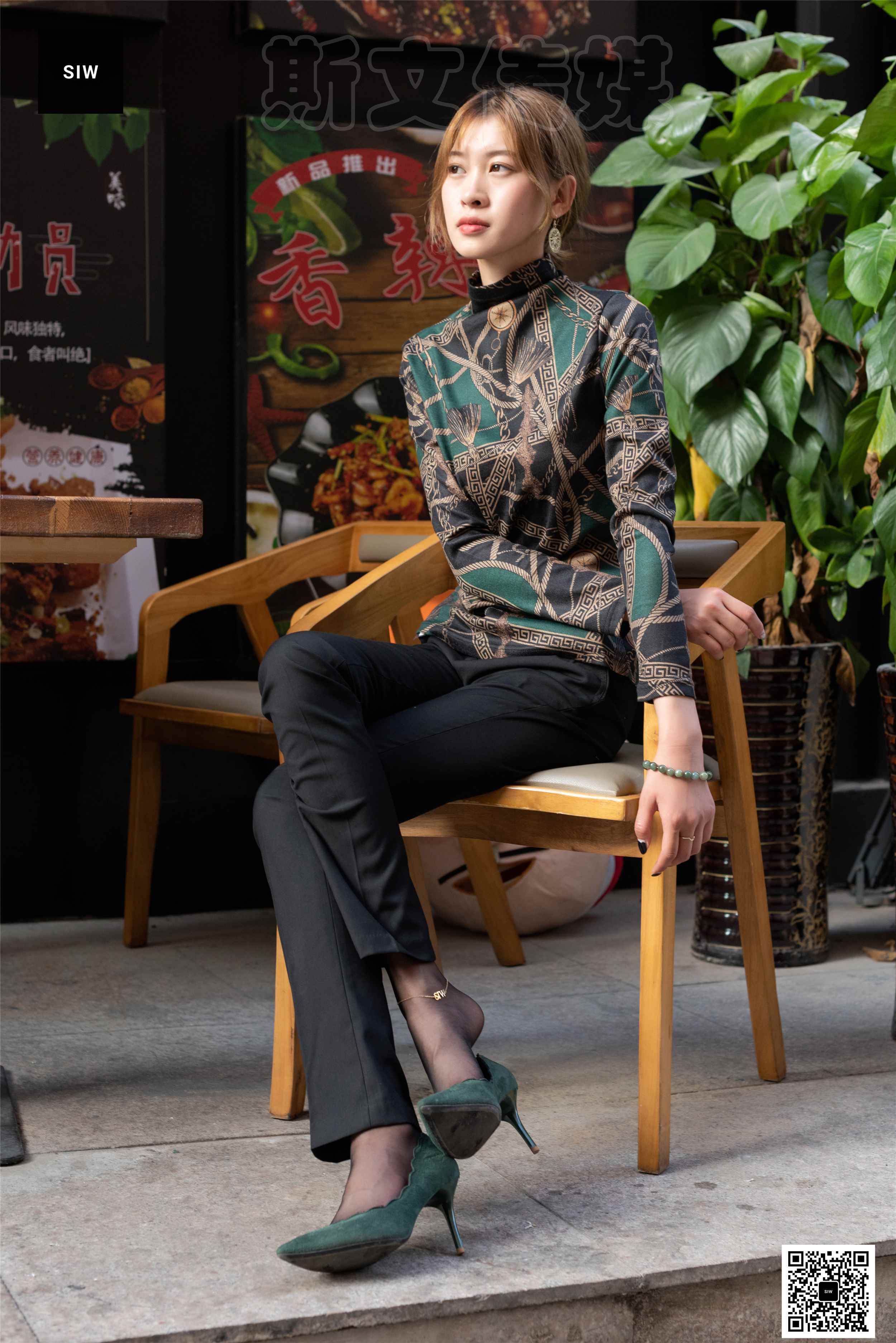 China Beauty Legs and feet 34