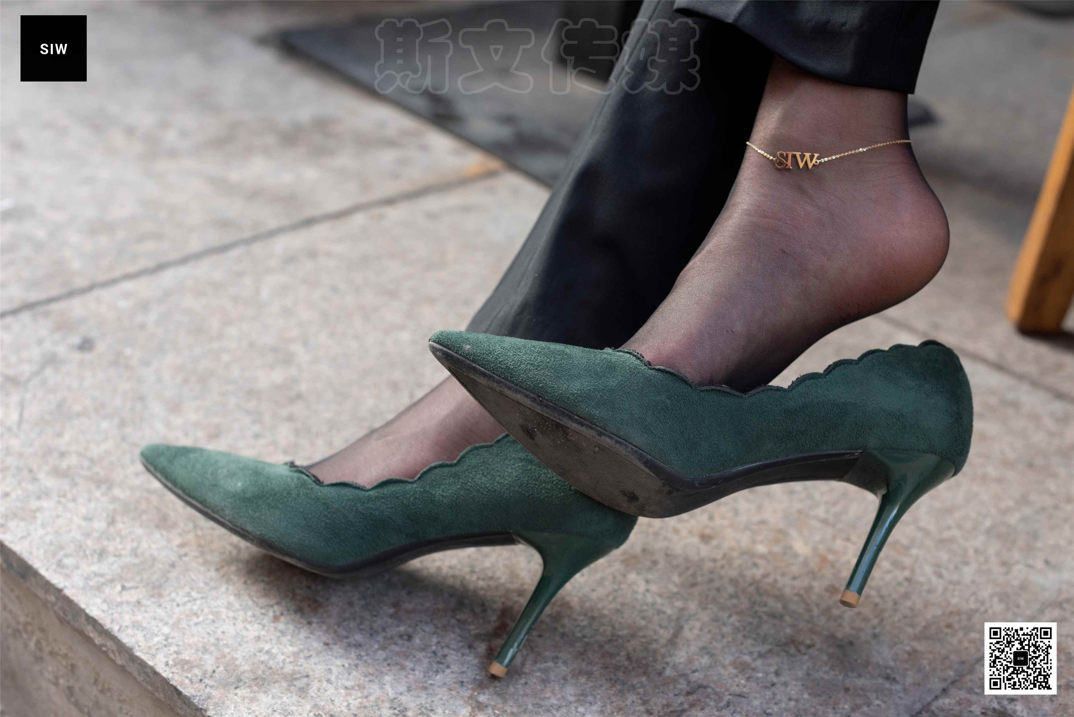 China Beauty Legs and feet 34