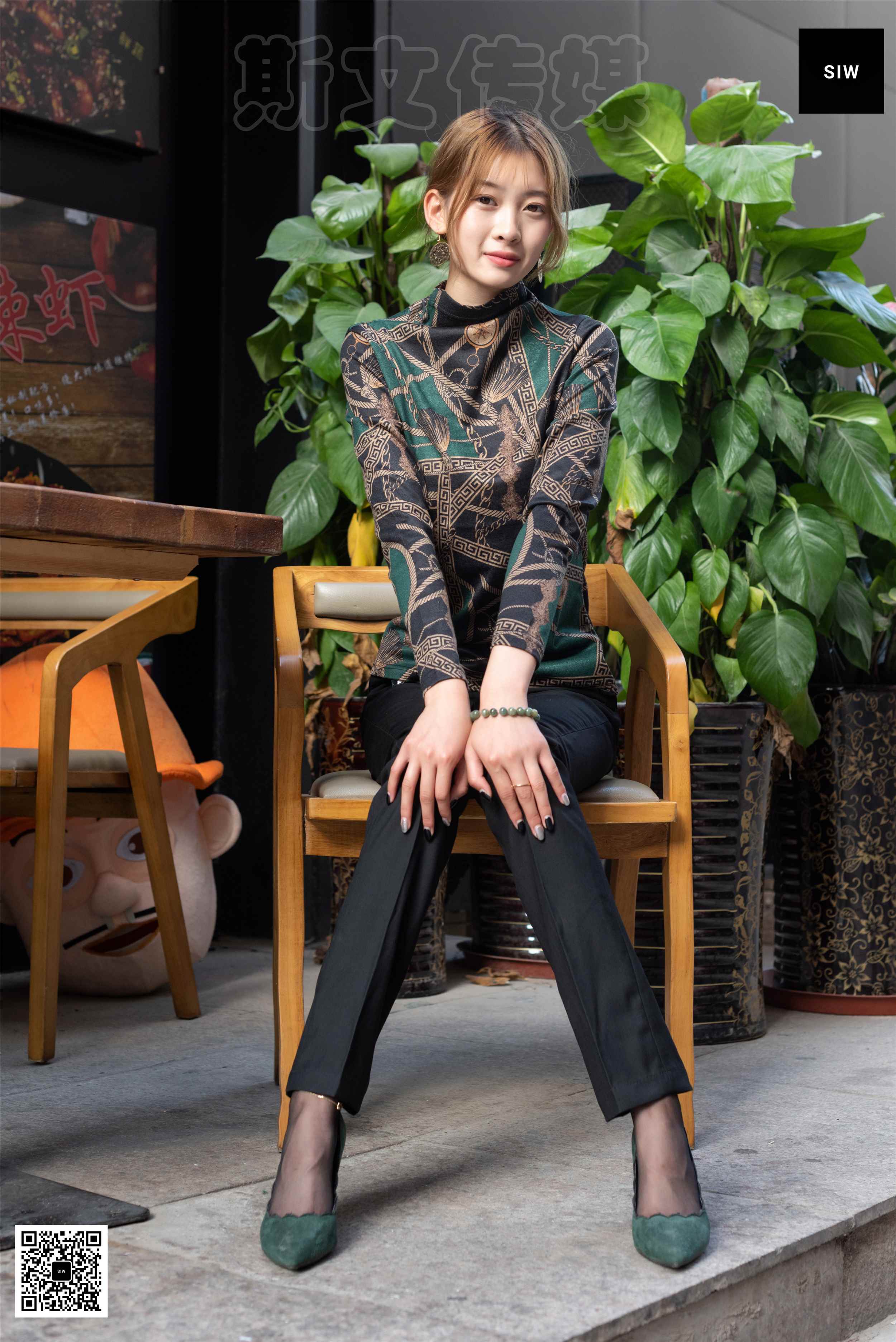 China Beauty Legs and feet 34