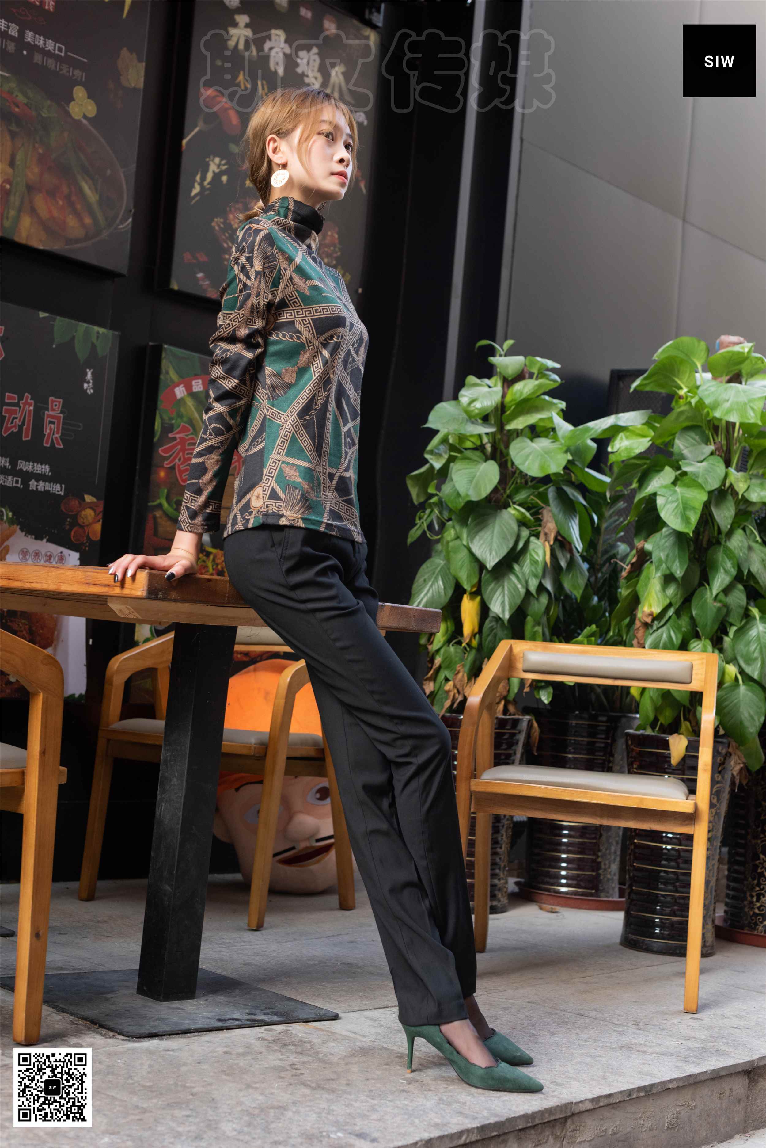 China Beauty Legs and feet 34