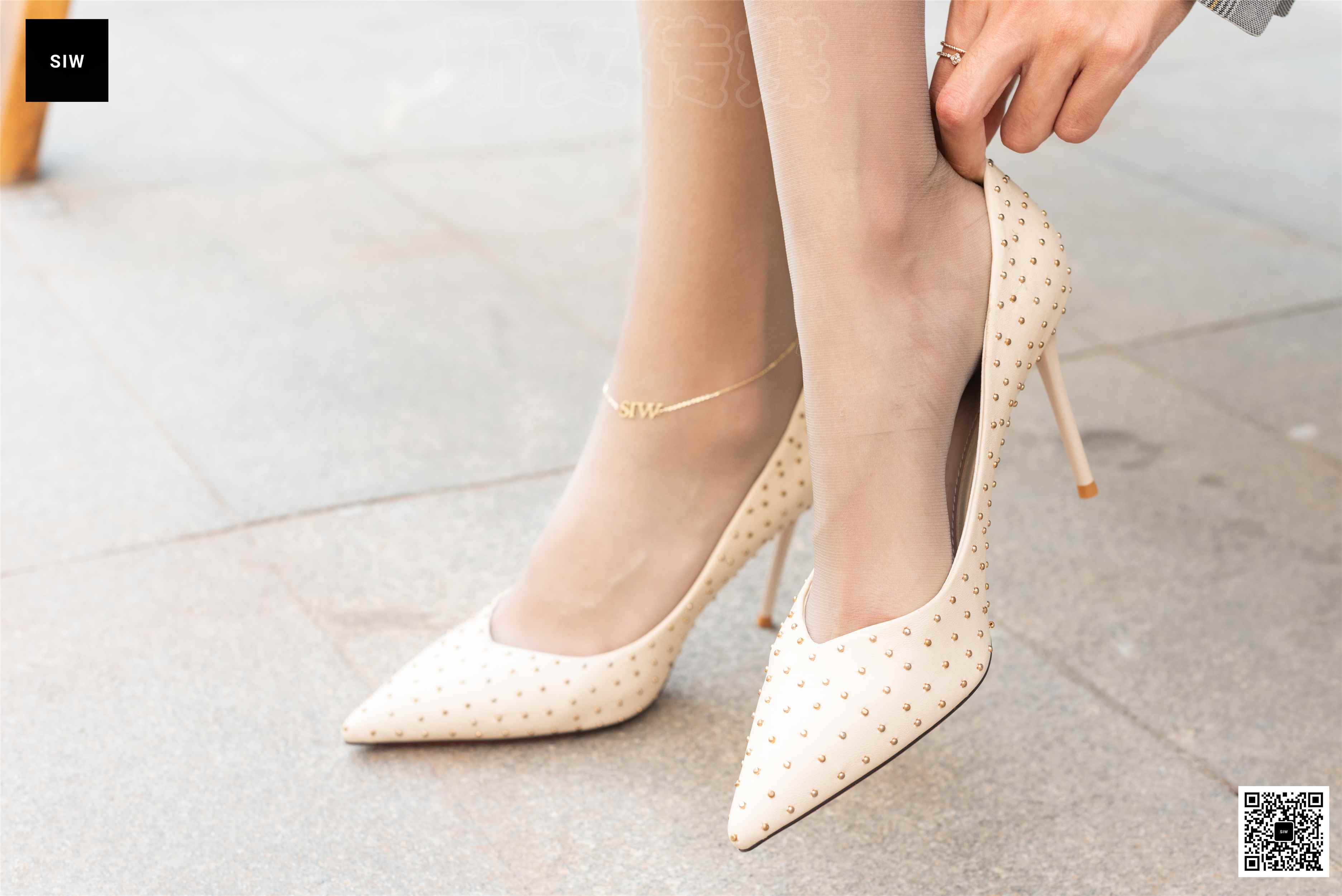 China Beauty Legs and feet 36