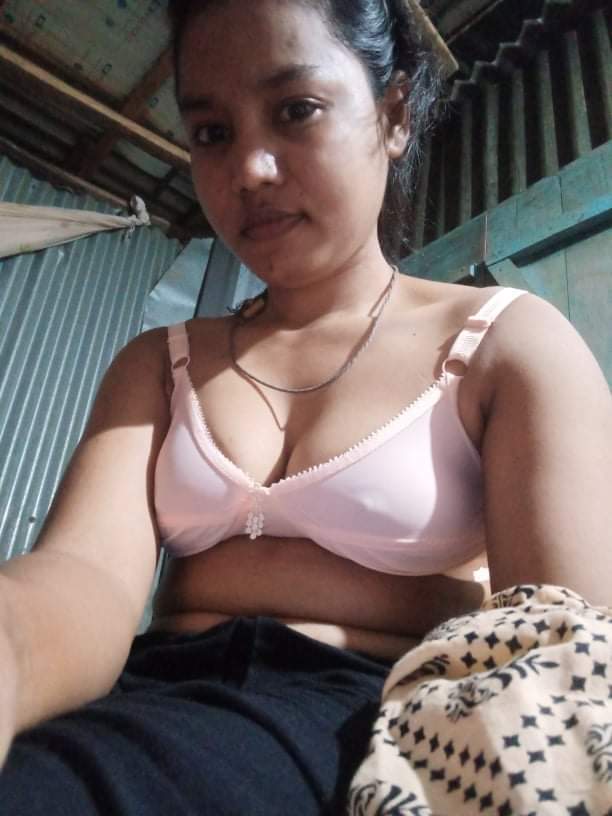 Assamese girl nude
