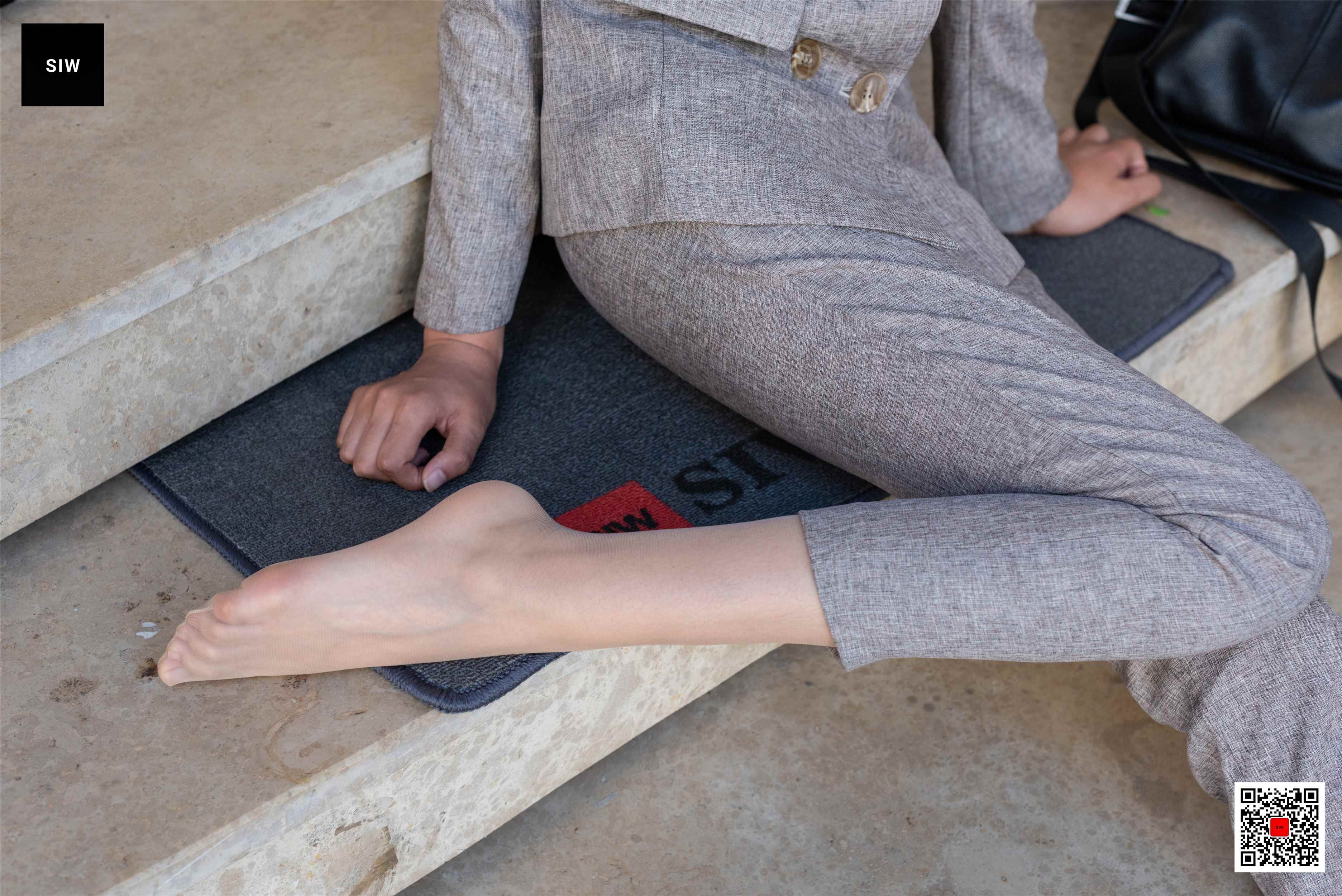 China Beauty Legs and feet 37