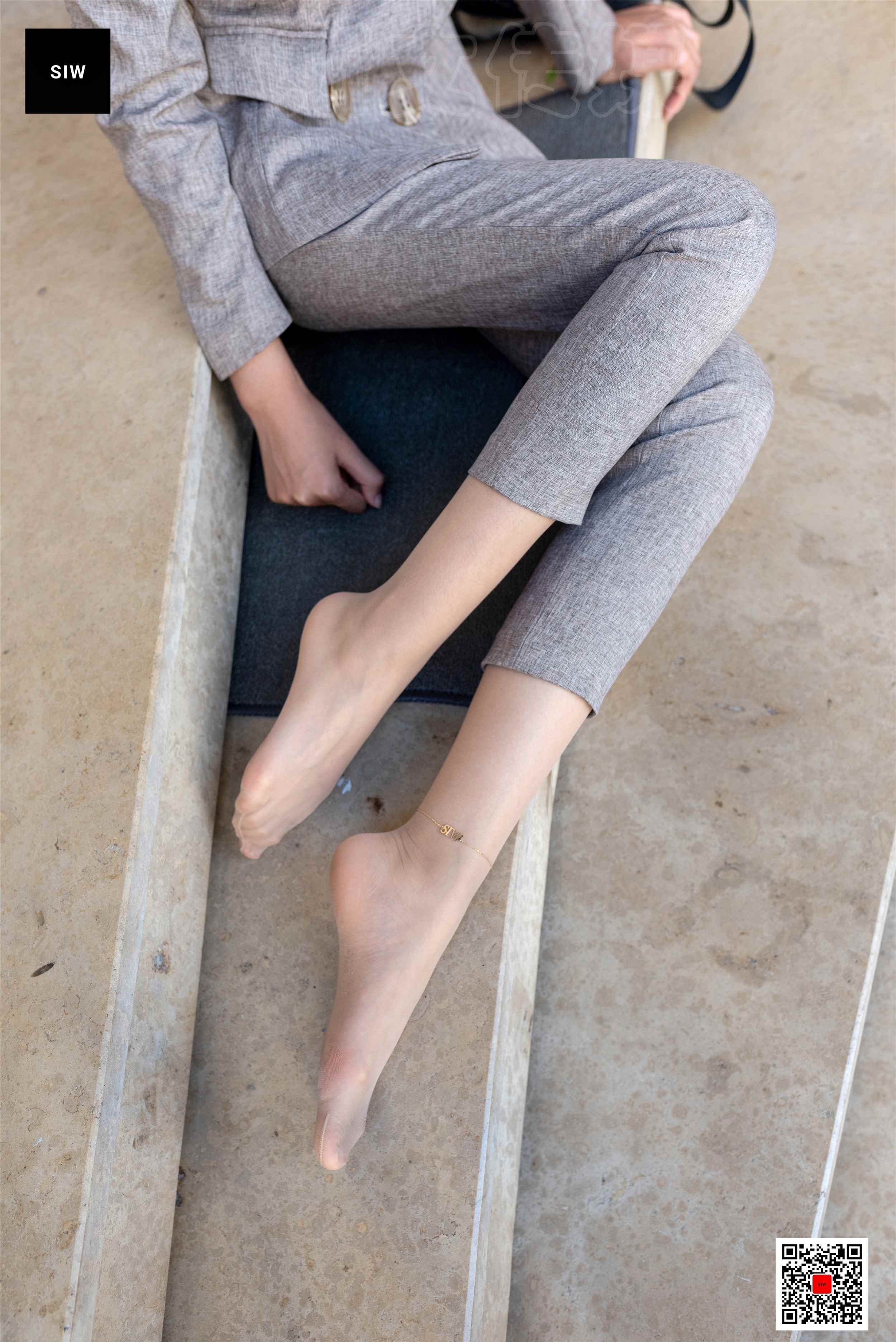 China Beauty Legs and feet 37