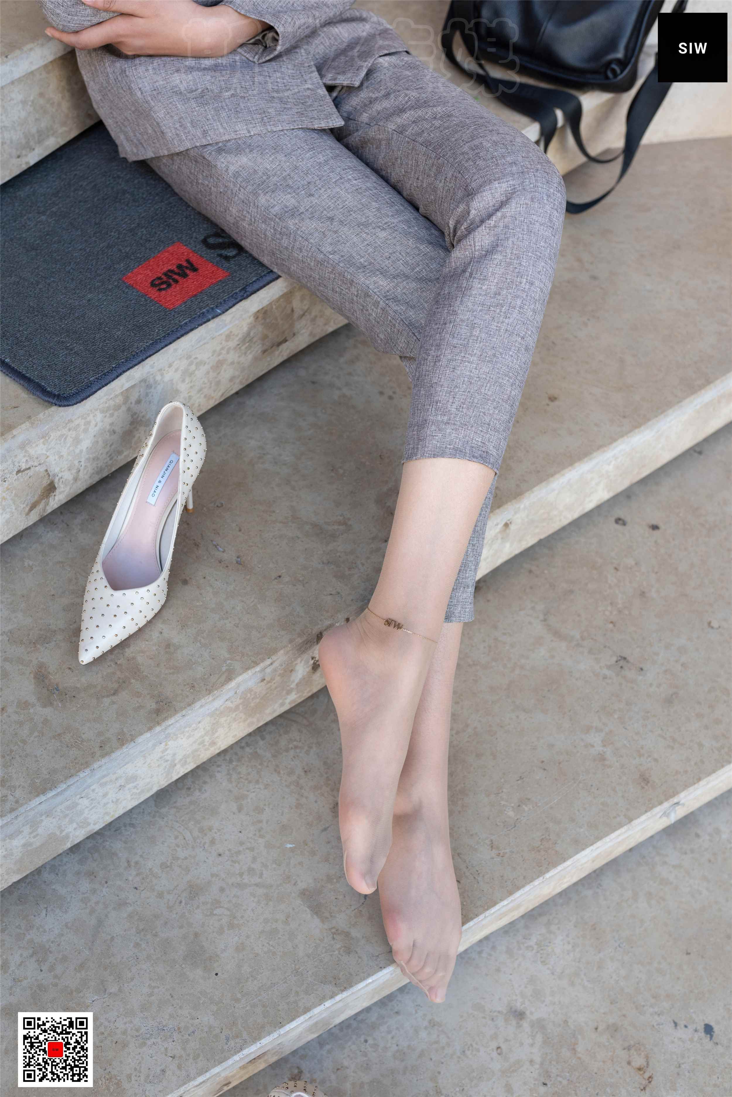 China Beauty Legs and feet 37