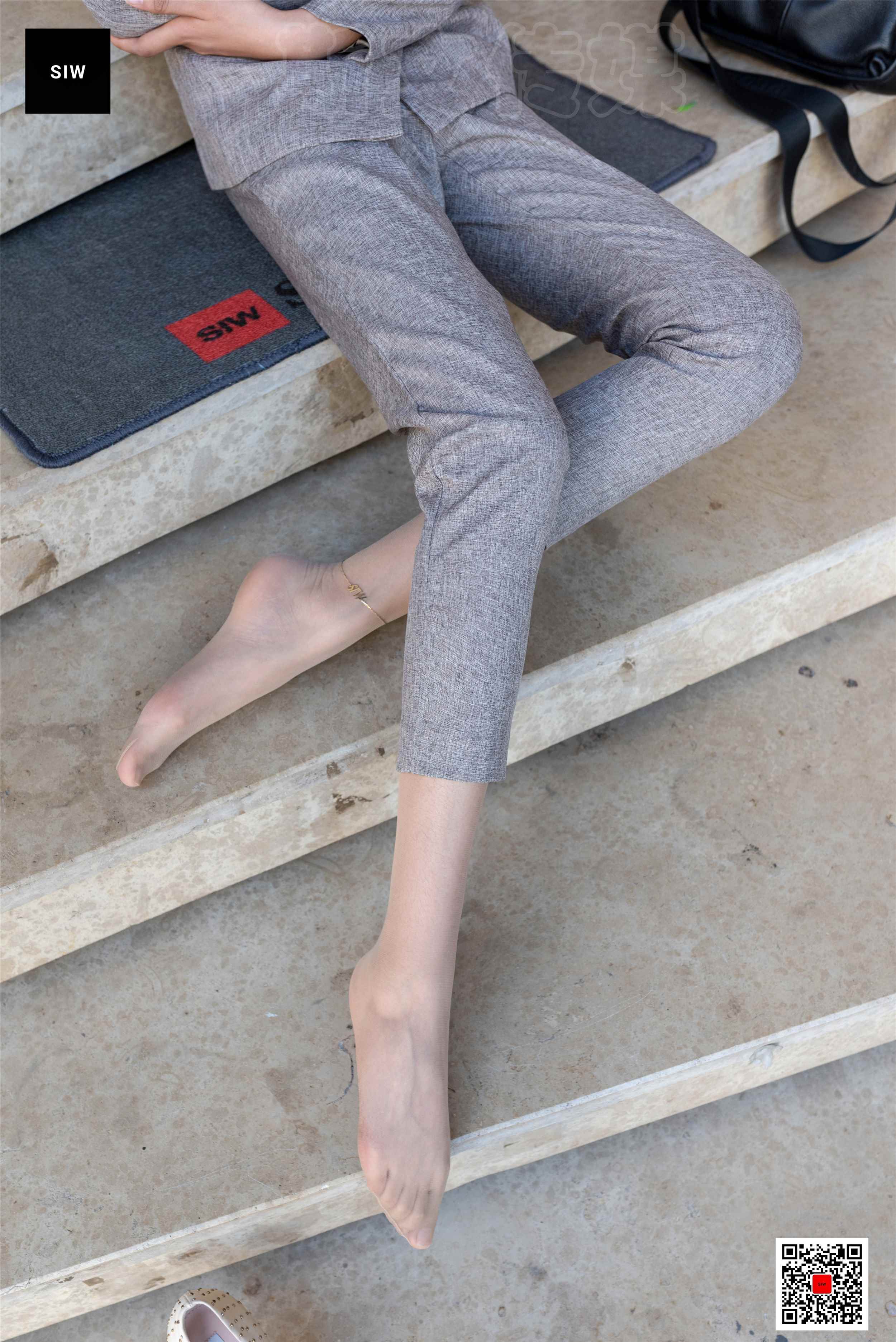 China Beauty Legs and feet 37