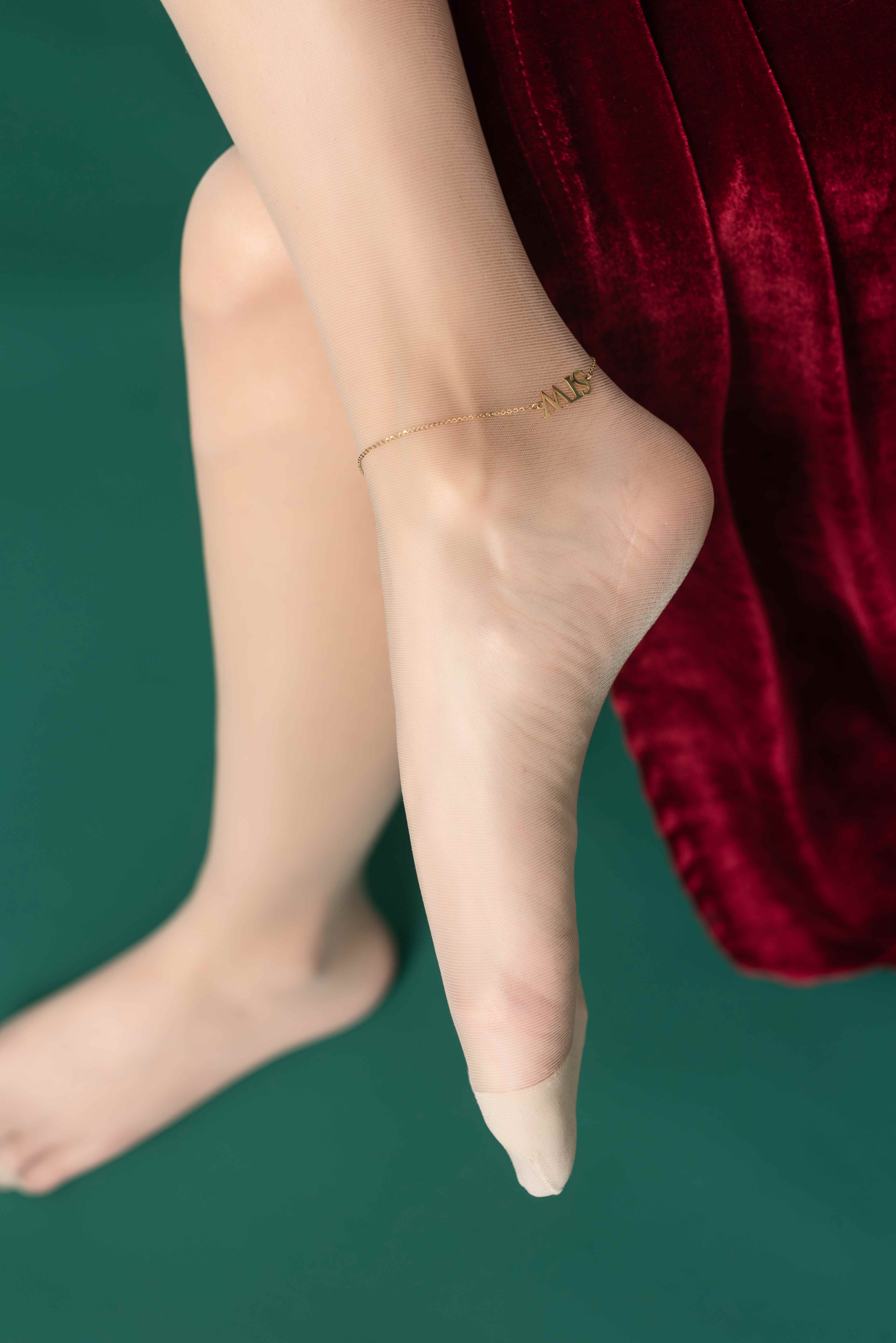 China Beauty Legs and feet 38