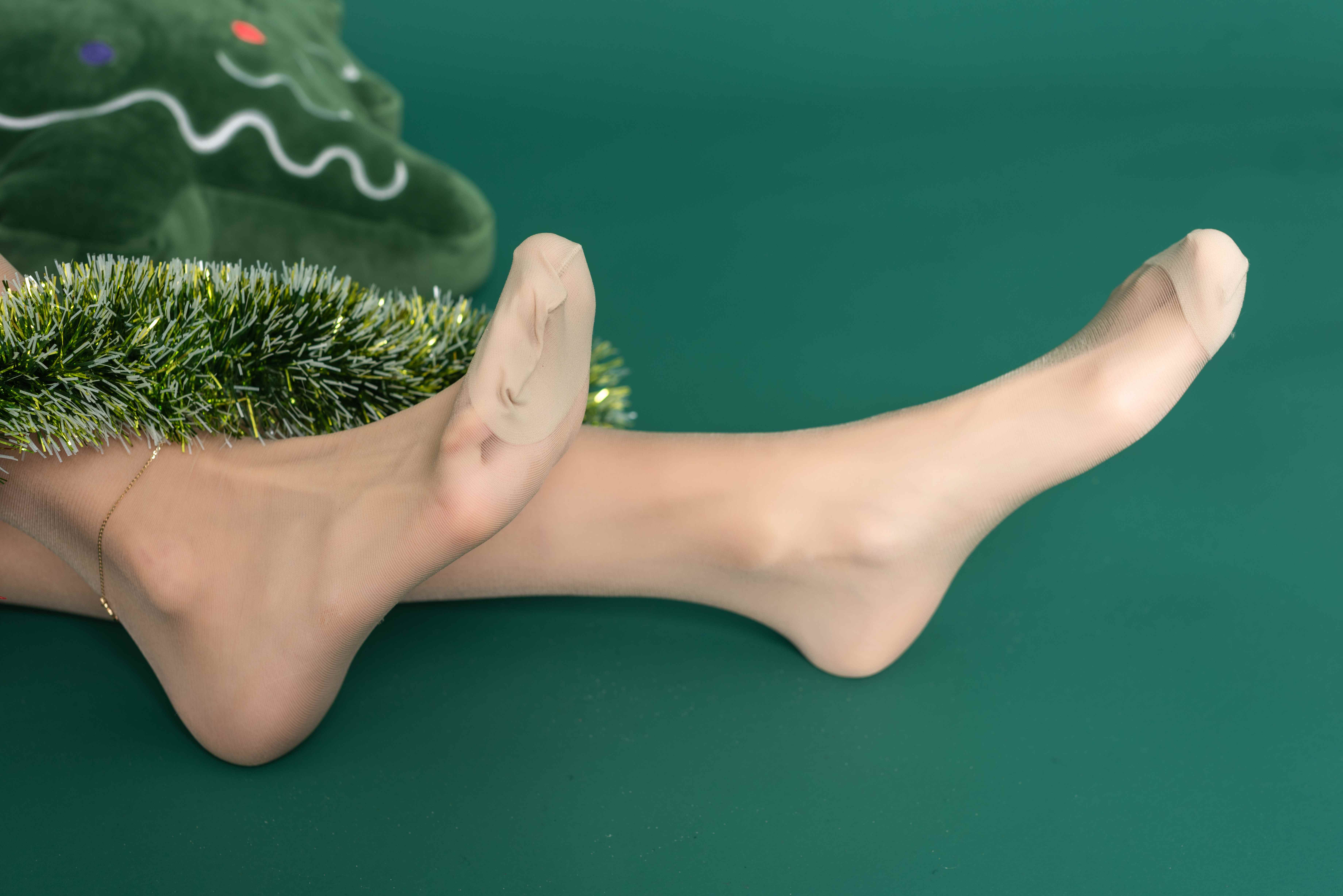 China Beauty Legs and feet 38